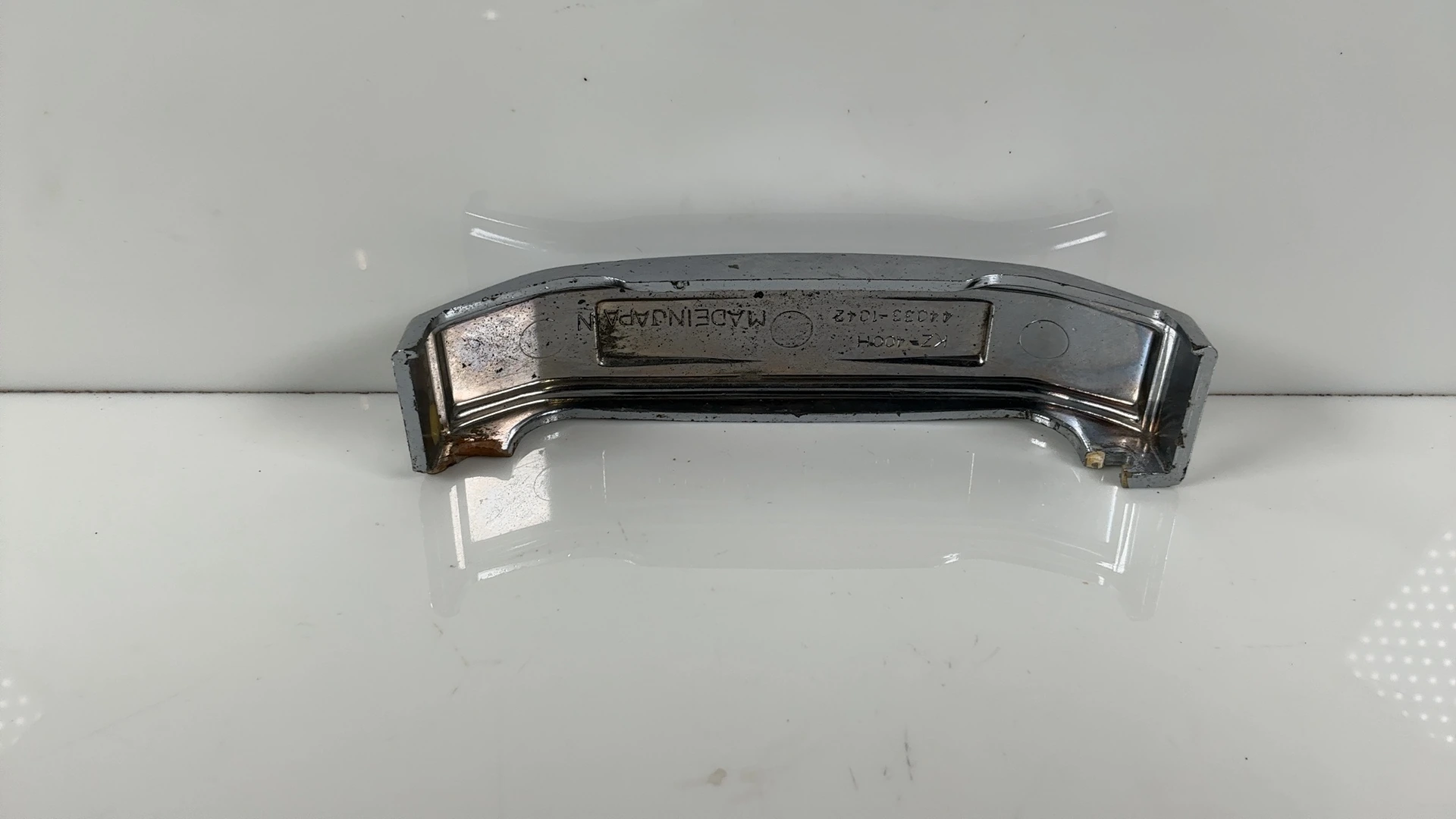 Kawasaki KZ440 LTD KZ400H 440CC Front Fork Emblem Cover 1979-1983 OEM 44033-1042 - Image 2