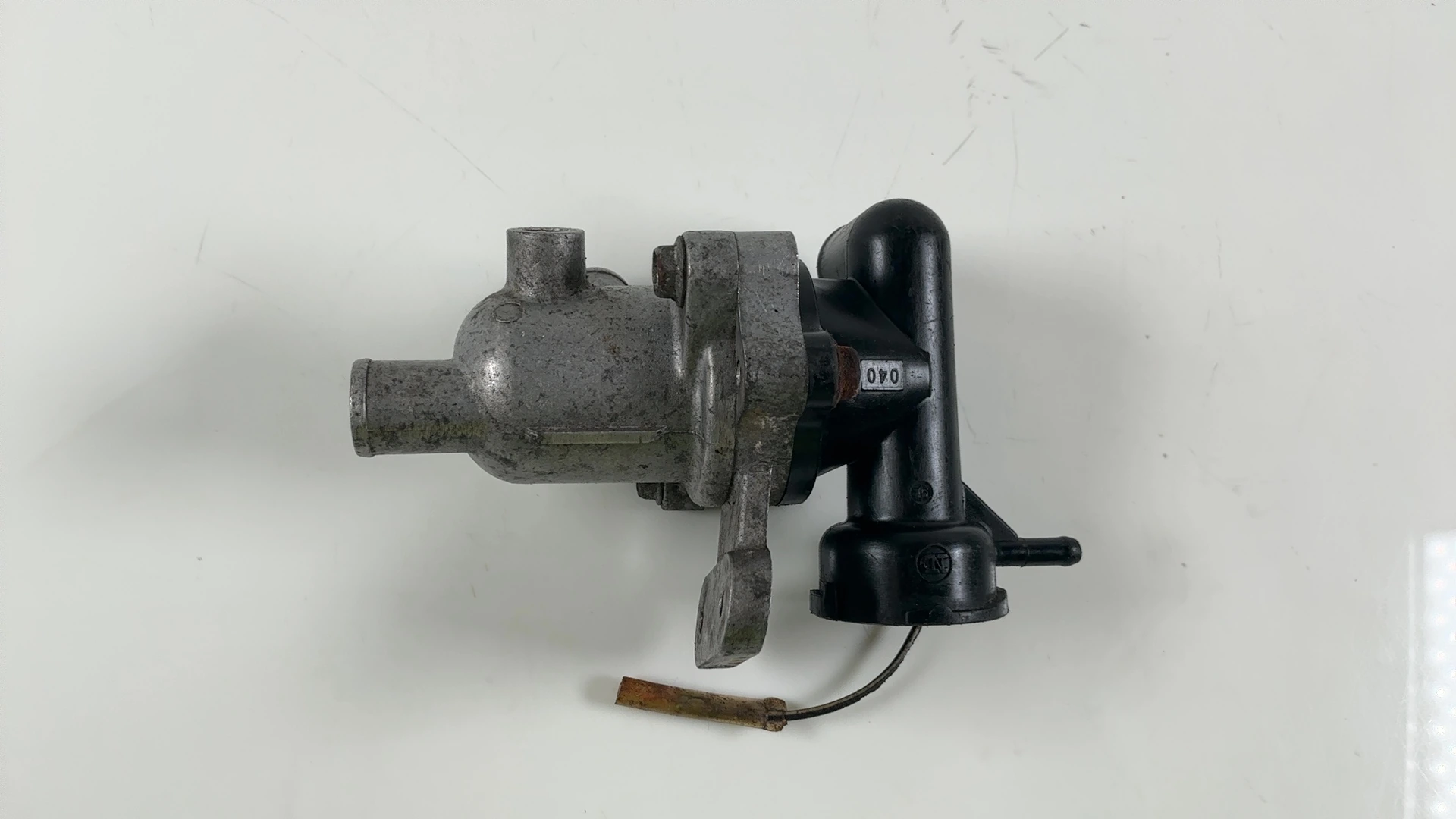 Suzuki RF600R GN76A 600cc Thermostat Housing 1993-1996 OEM 17662-21E00
