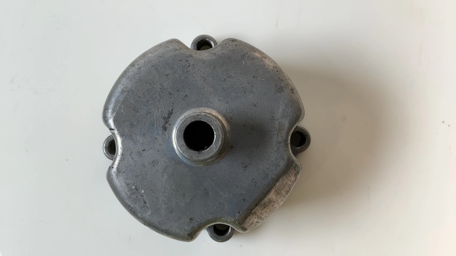 Kawasaki KZ305 CSR 305CC Engine Oil Breather Cover 1981 1982 OEM 14070-1002