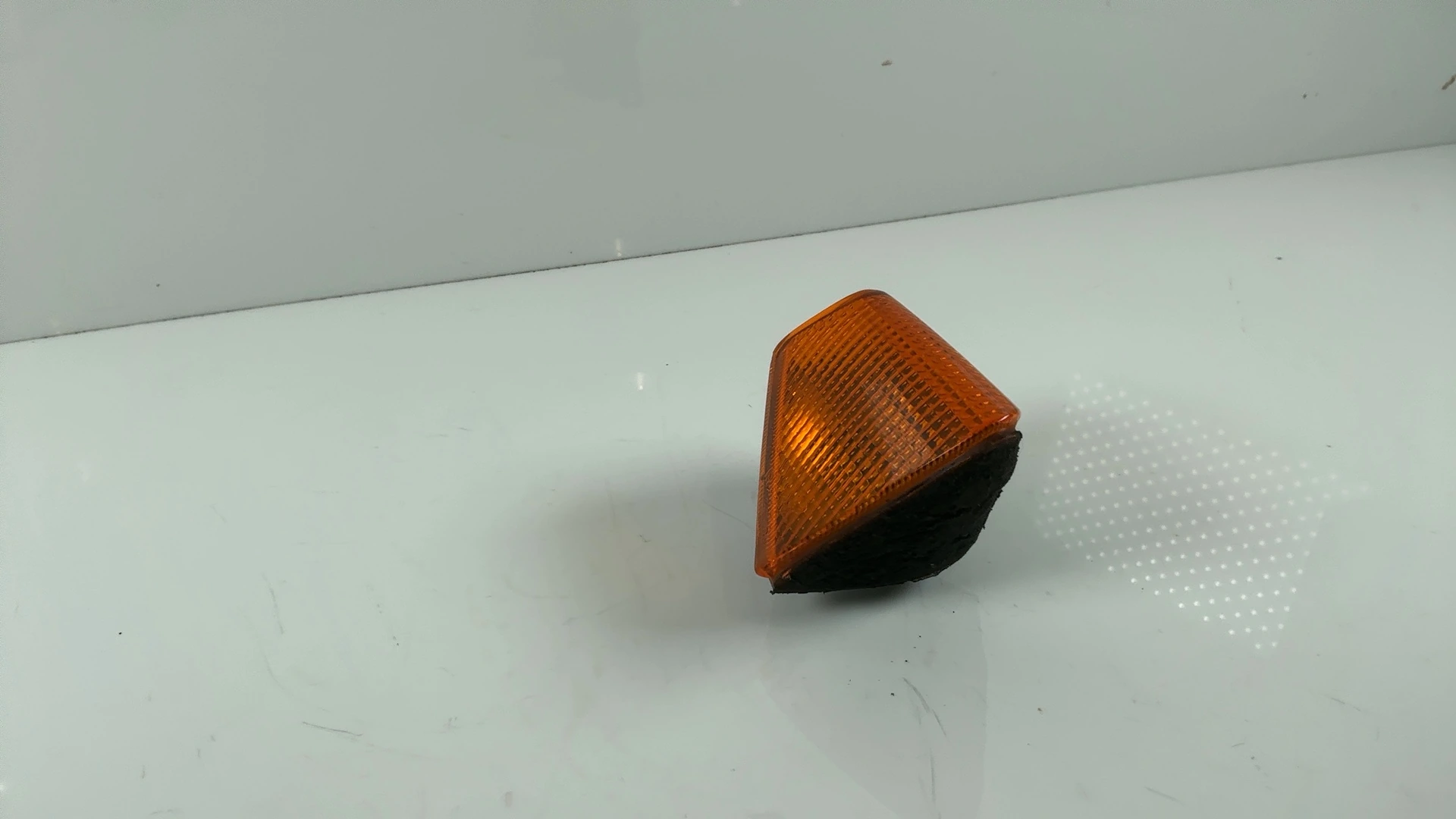 Honda VFR750F RC36 750 Front Left Turn Signal Lens 1990-1993 OEM 33452-MT4-003 - Image 3