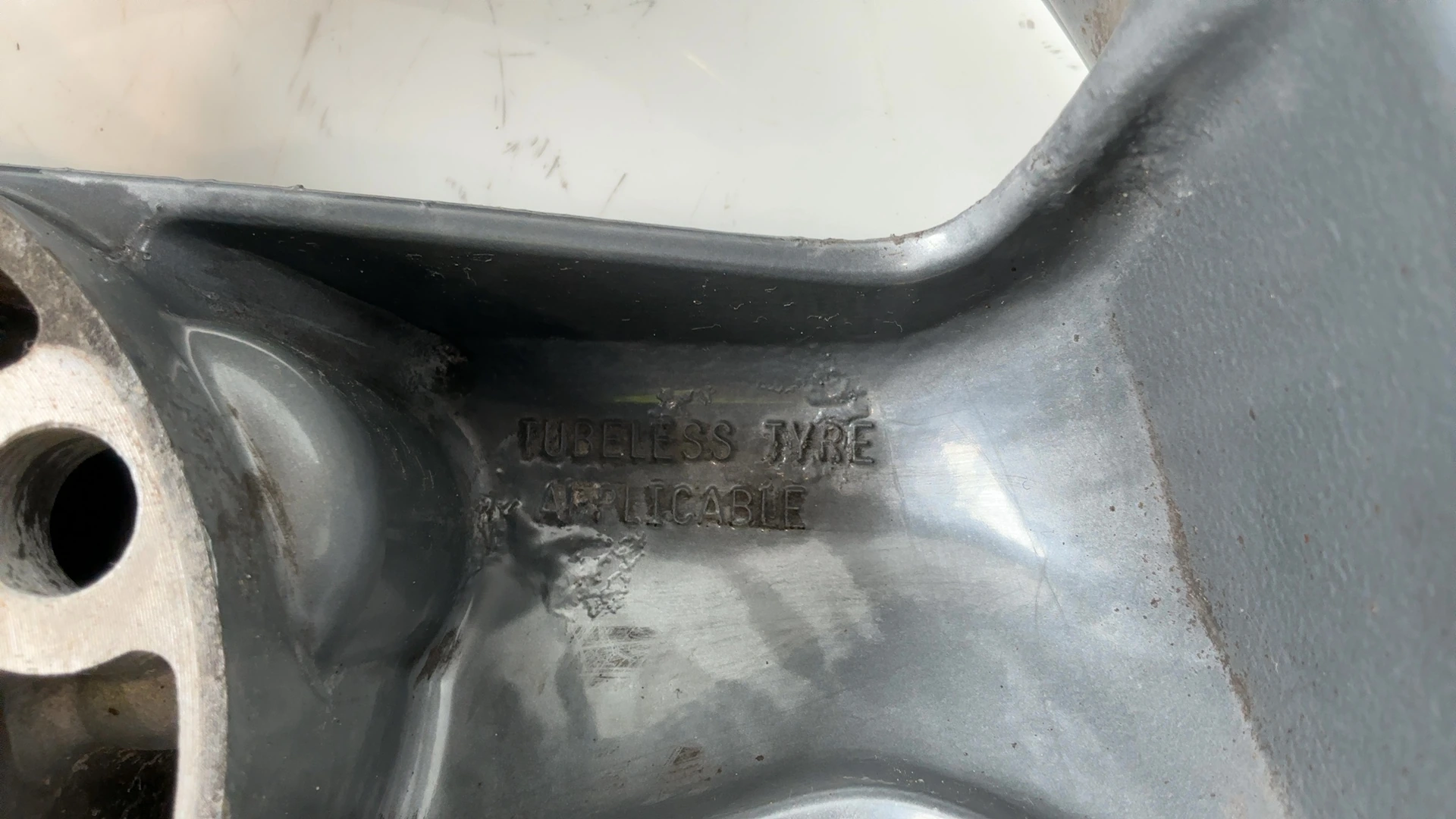 Peugeot Speedfight 1 2 50cc Front Wheel Rim 1997-2008 OEM 771343 H2 DOT D - Image 8