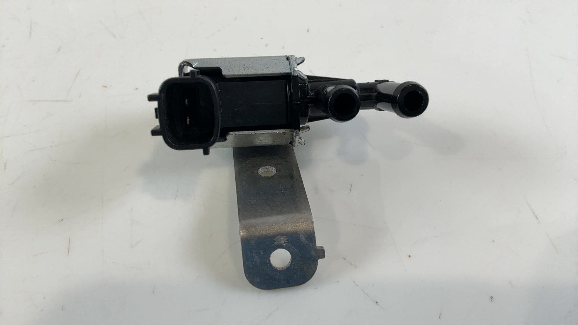 Aprilia RS 660 Factory RS660 660cc Air Valve Solenoid 2024 2026 OEM 1B008603 - Image 2
