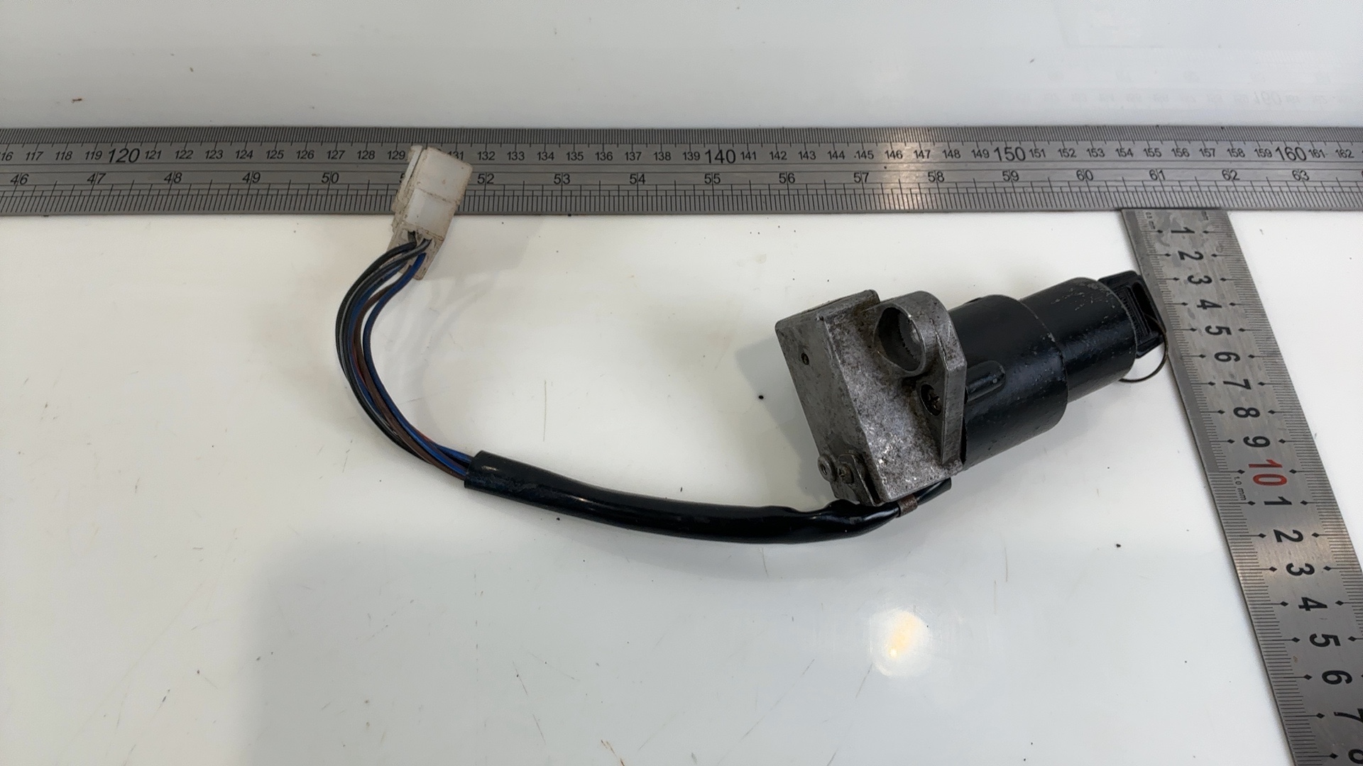 Yamaha RD125LC Mk1-Mk3 125cc Ignition Key Switch 1982-1987 OEM 4L0-82508-30 - Image 7