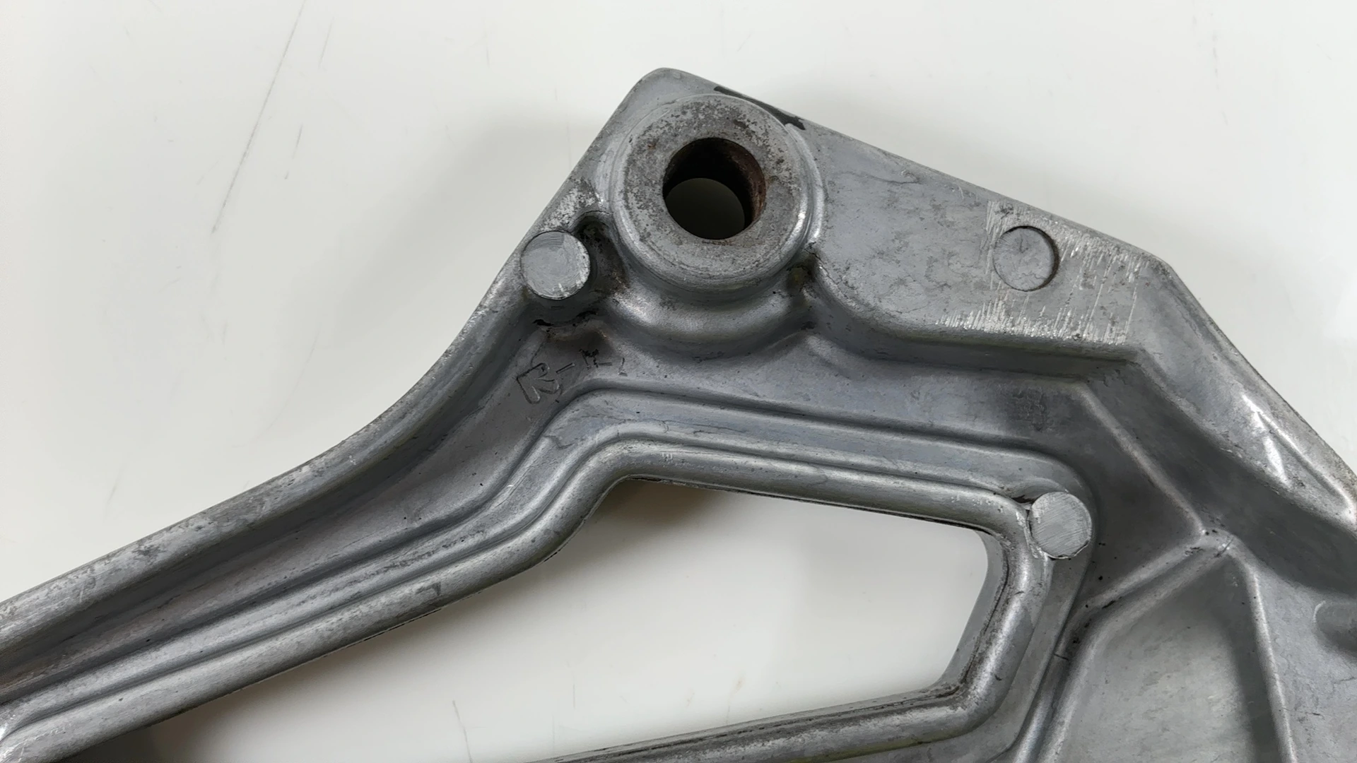 Yamaha RD125LC RD125 LC 125cc Left Side Foot Rest Bracket 1982-1986 10W-27442-01 - Image 5