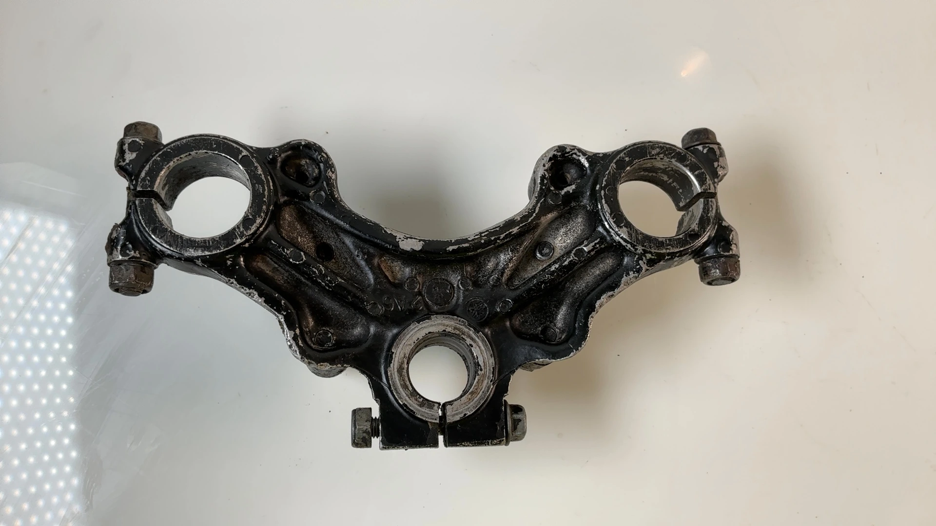 Yamaha DT125 DT 125 125cc Upper Fork Bridge Yoke 1974-1976 OEM 443-23435-00-33 - Image 1