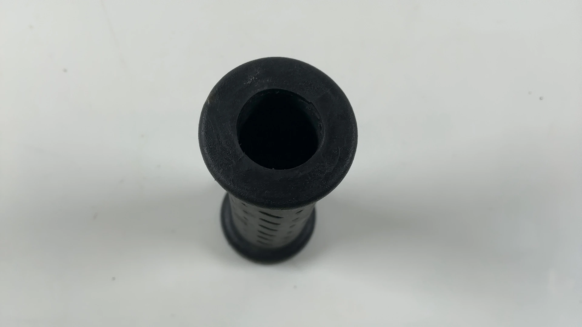 Aprilia Tuono V4 1100 Factory Handlebar Grip Left 2021-2026 OEM 856027 - Image 3