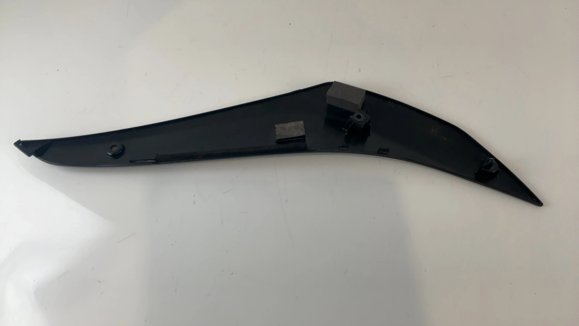 Suzuki GSX-R1000 GSXR1000 1000cc Front Tank Frame Cover 2017-24 OEM 47611-17K01 - Image 2