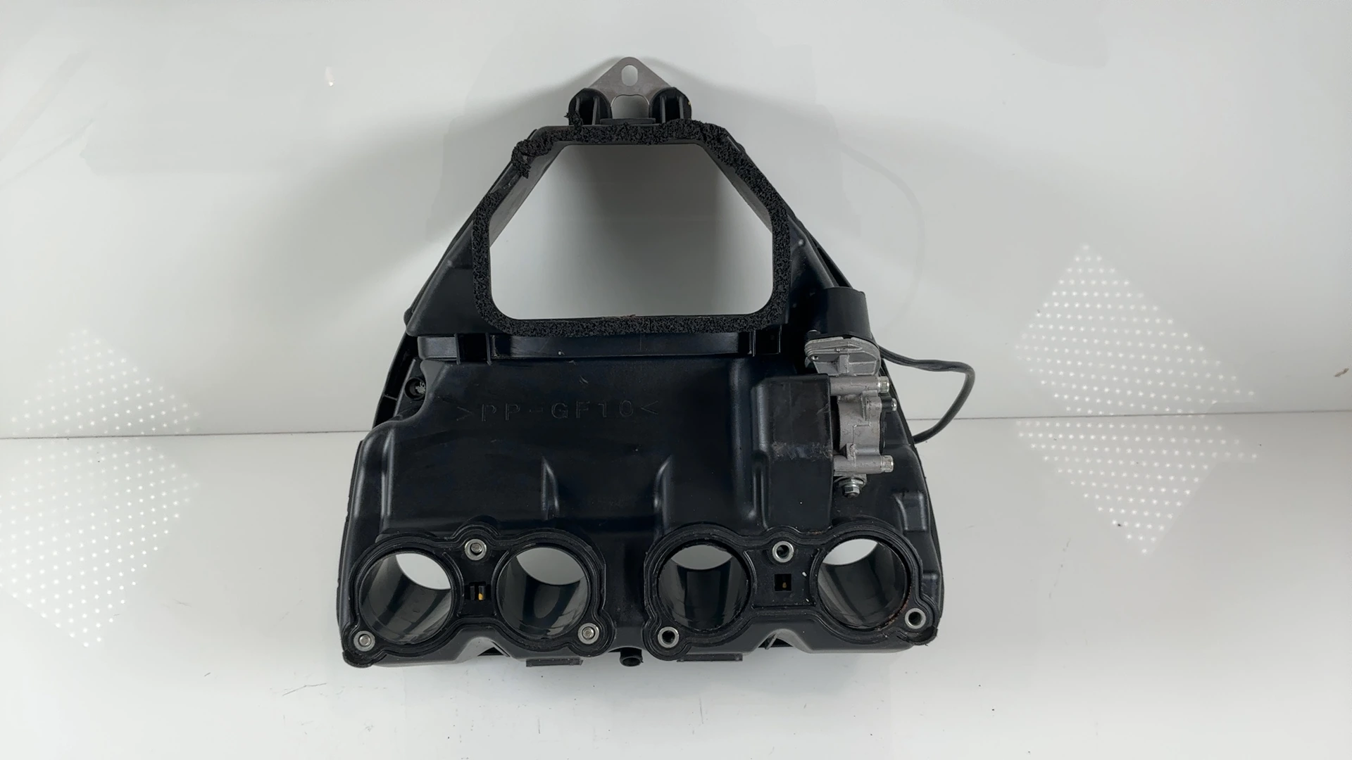Yamaha YZF R1 YZFR1 1000 Air Filter Housing Box Base 2009-14 OEM 14B-14411-01-00 - Image 4