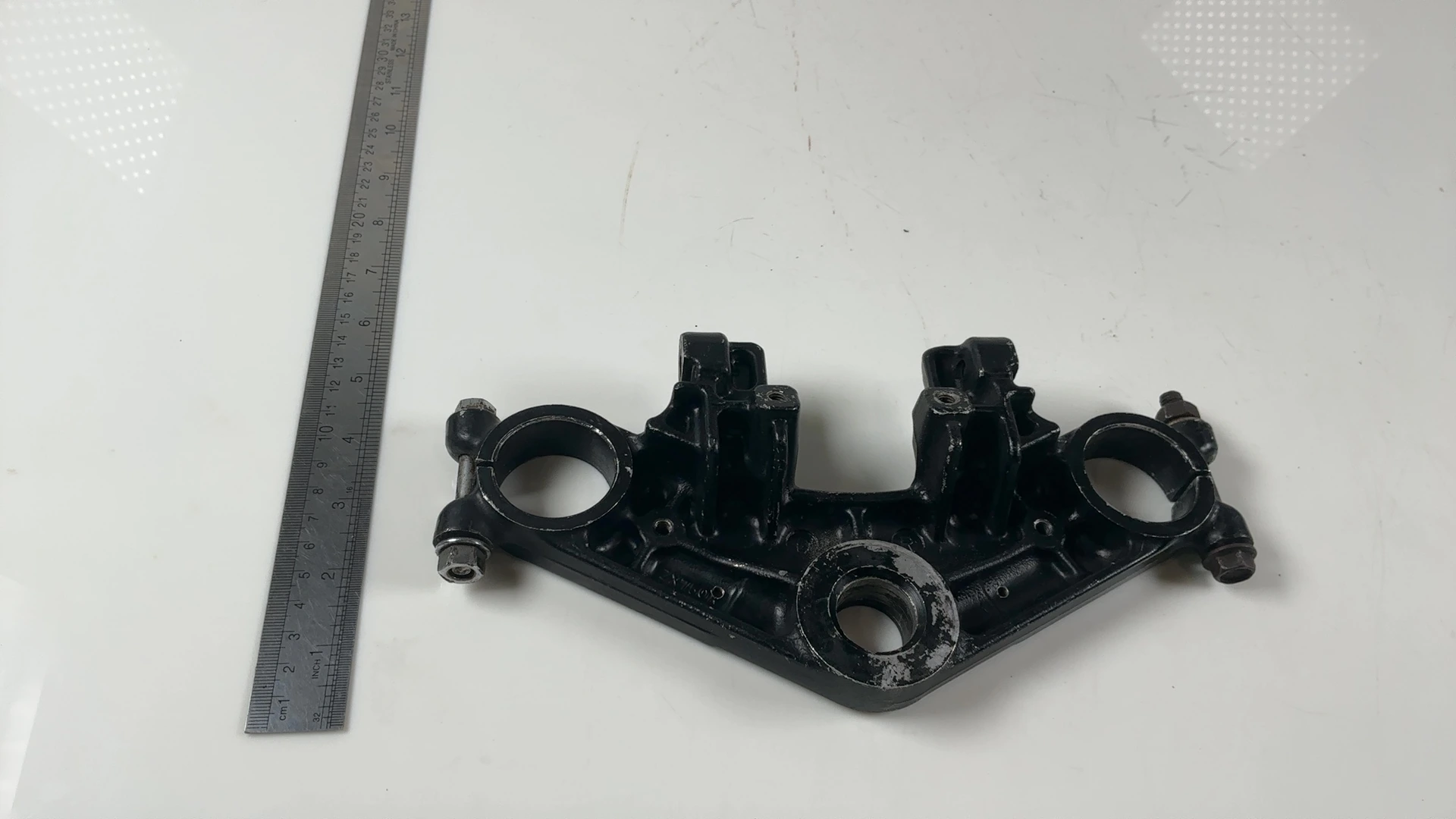 Kawasaki GPz550 ZX550 550cc Upper Fork Bridge Yoke 1983-1985 OEM 44039-1107 - Image 4