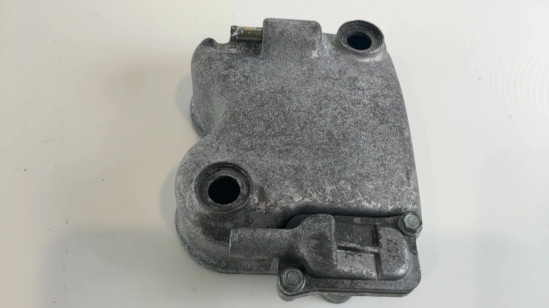 Honda Dylan SES125 125 Cylinder Head Valve Cover 2002-2006 OEM 12310-KGF-911 - Image 4