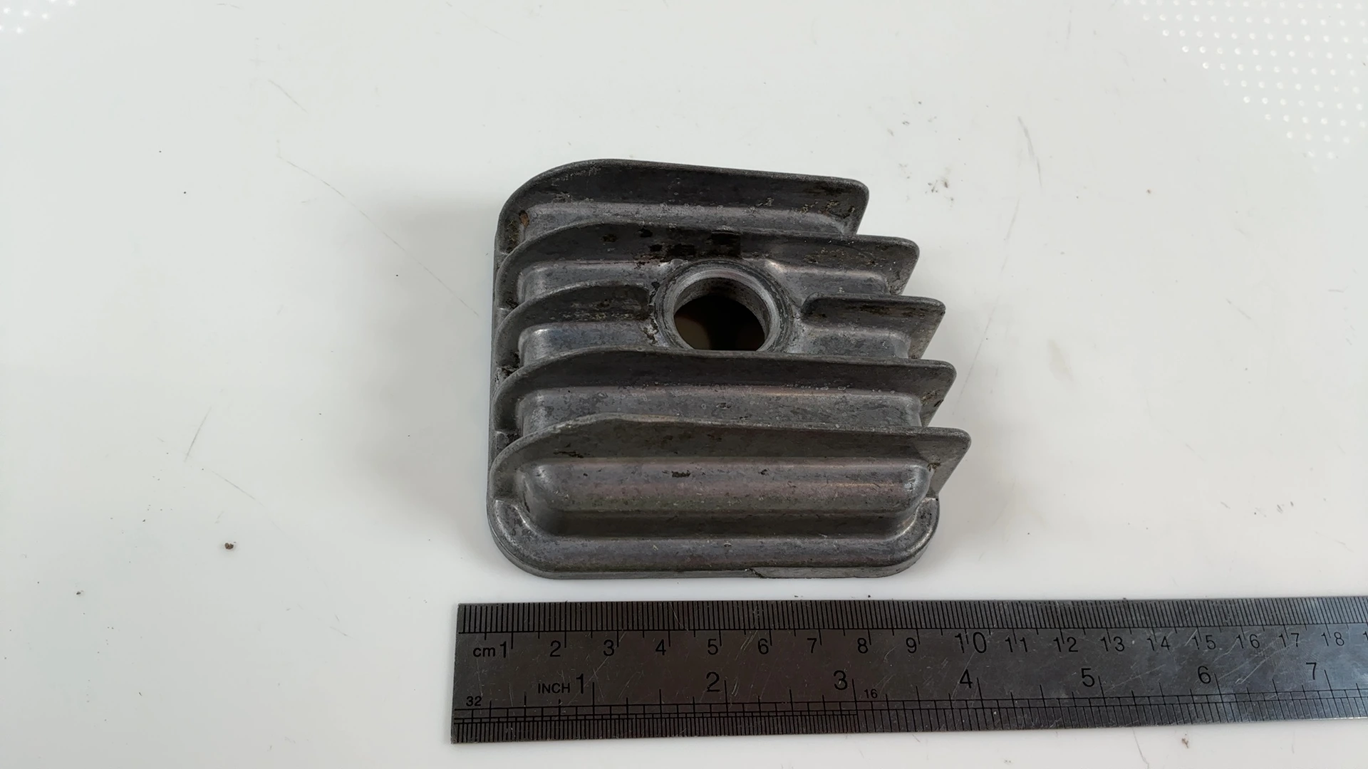 Honda CB400T CB400N 400cc Oil Filter Cover 1978-1981 OEM 15411-413-000 - Image 5