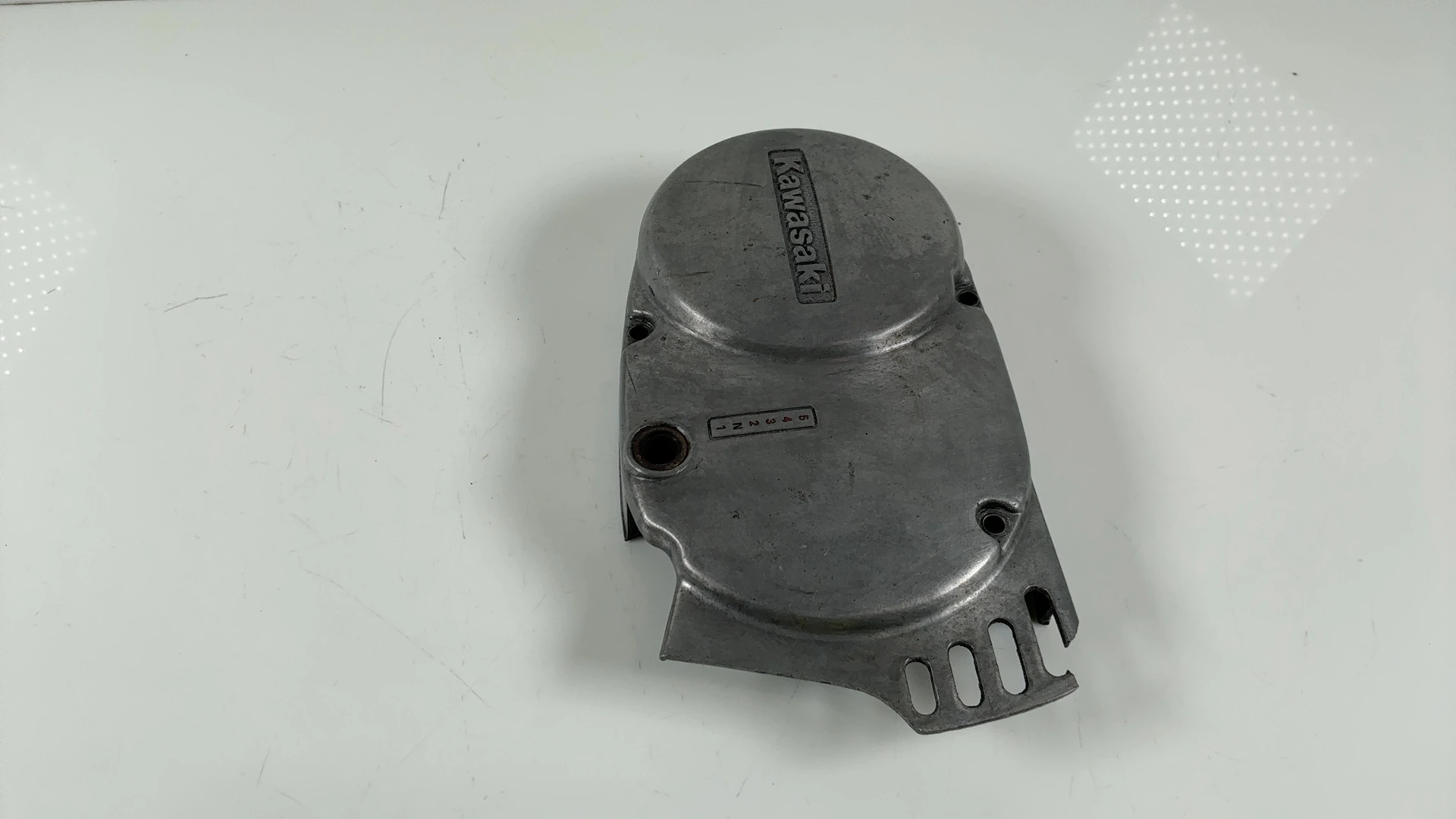 Kawasaki KE100 KE100-B 100cc Left Stator Sprocket Cover 1982-2001 OEM 14031-1043 - Image 3