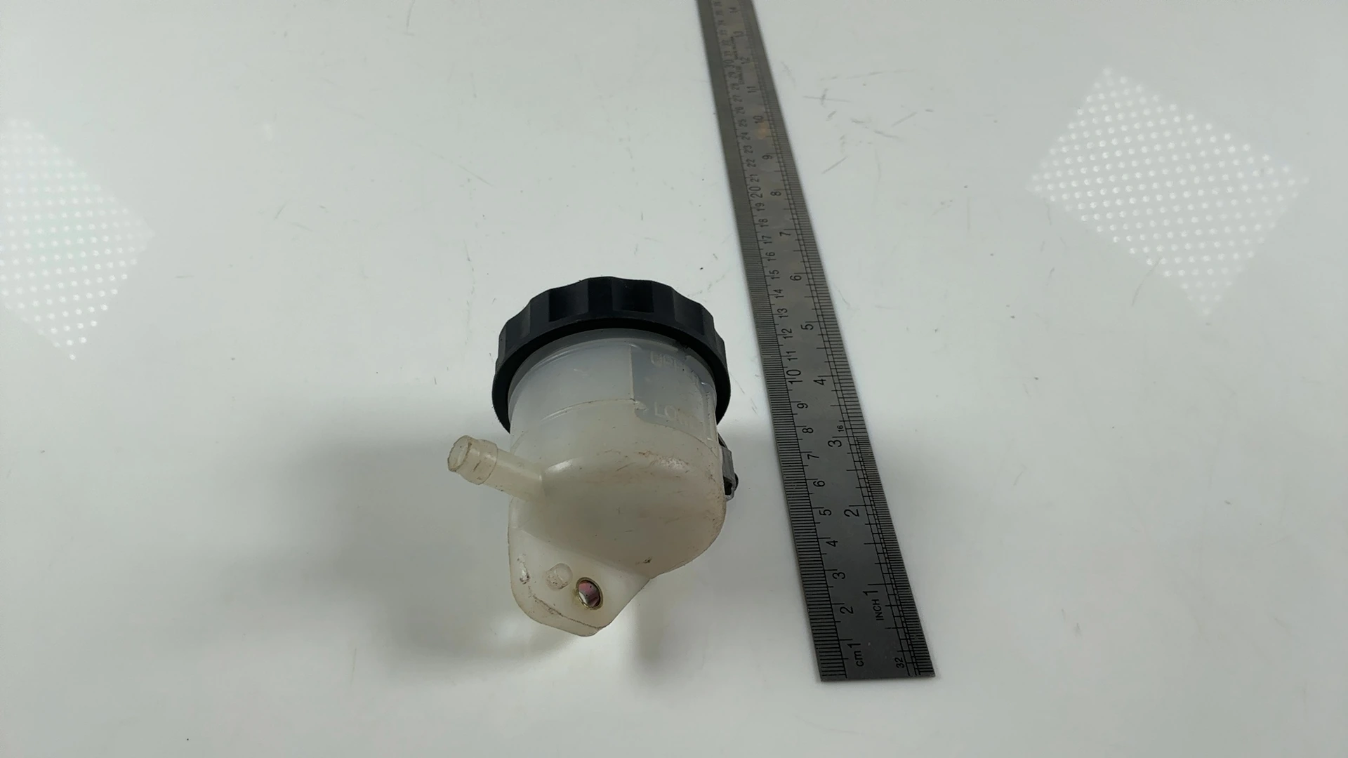 Suzuki GSXR 600 GSX-R600 600cc Rear Brake Fluid Reservoir 1997-2000 59740-07D00 - Image 3