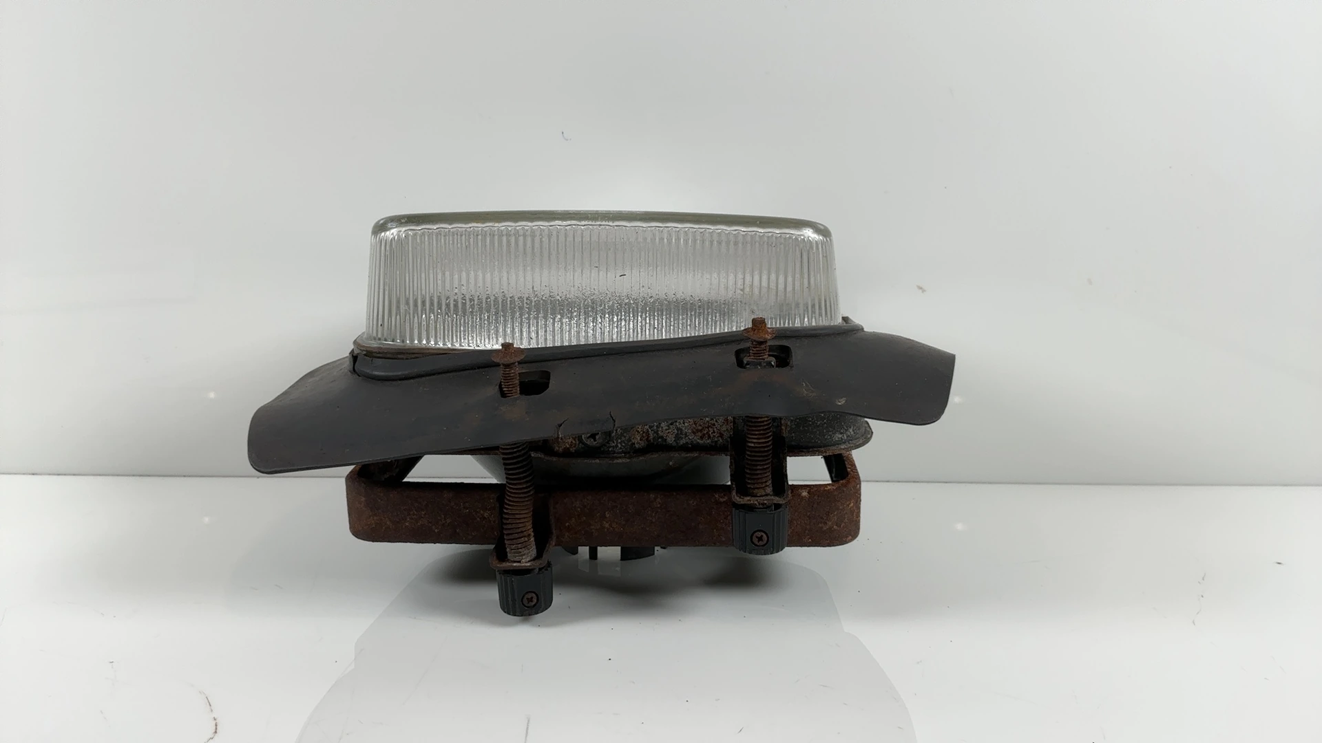 Suzuki GSX550E GSX550 550cc Headlight 1982-1986 OEM 35100-43431-999 - Image 9