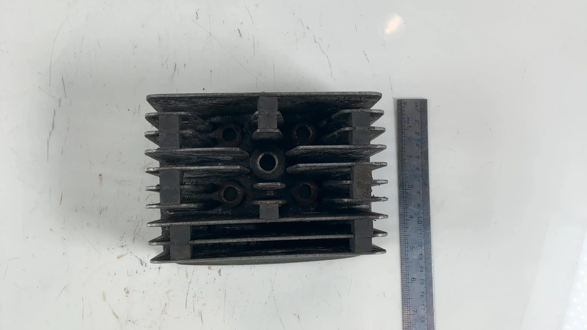 Yamaha RD200 RD200DX 200cc Cylinder Head Right 1974-1976 OEM 417-11121-00 - Image 3