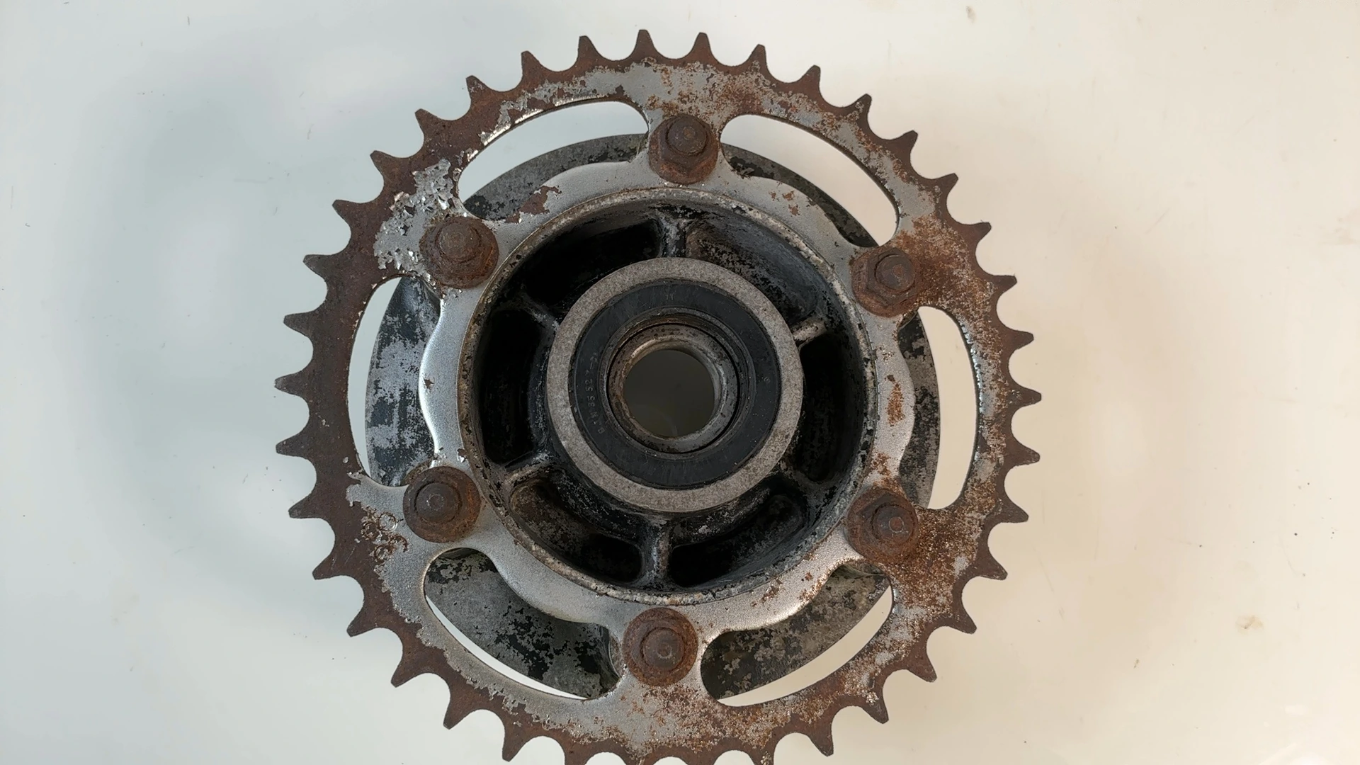 Kawasaki Ninja ZX600D 600cc Rear Sprocket Hub 1990-1993 OEM 42033-1215 - Image 2