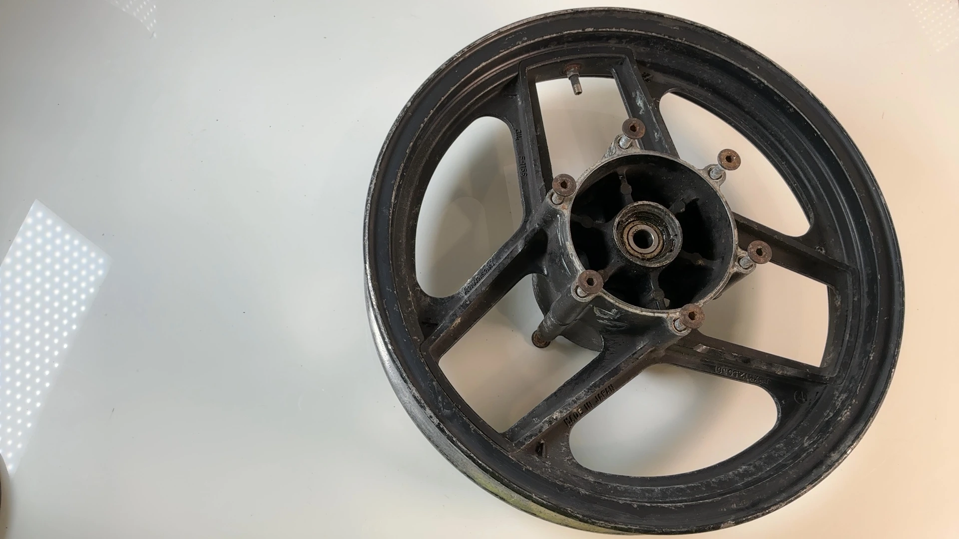 Kawasaki GPZ1000RX ZX1000 1000cc Rear Wheel Rim 1986-1988 OEM 41073-1312-R2 - Image 2