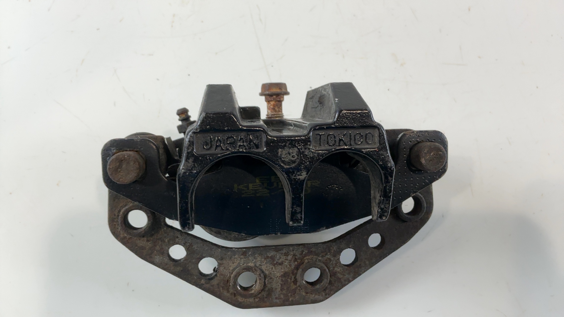 Suzuki GSX1100G GSX1100 1100cc Front Left Brake Caliper 1991-94 OEM 59300-26D01 - Image 2