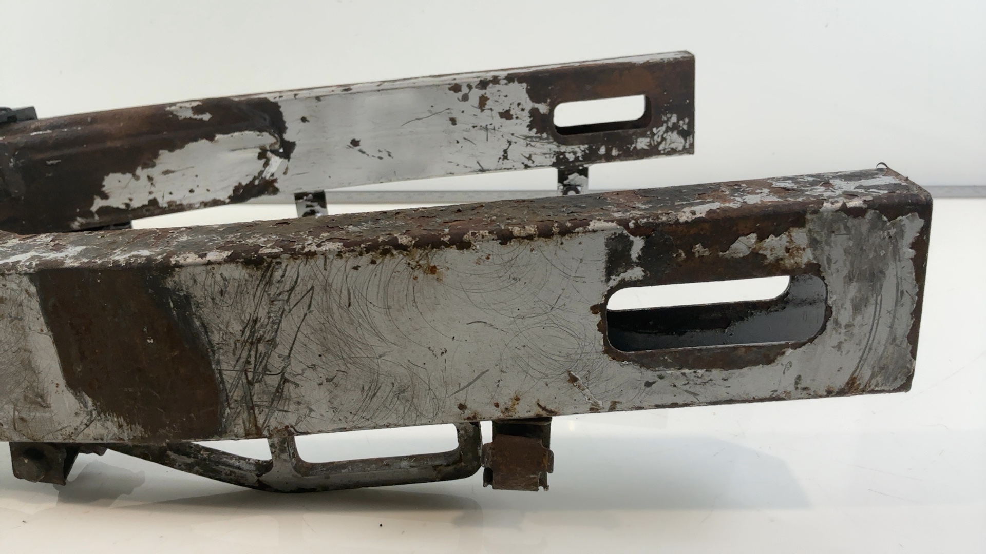 Honda CBR1000F SC21 1000cc Rear Swingarm 1987 1988 OEM 52100-MM5-000 - Image 6
