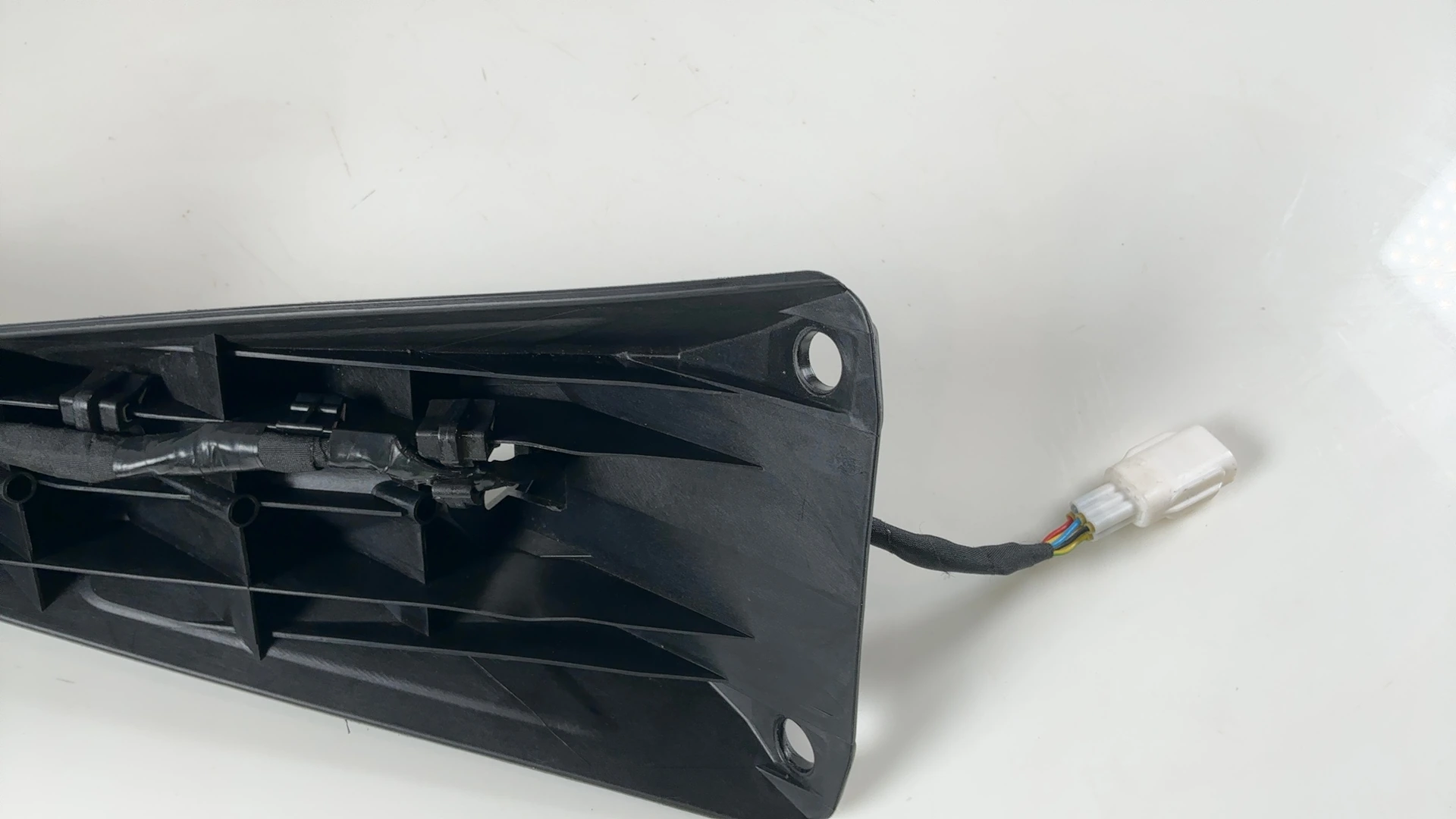 Aprilia RS 660 RSV4 Tuono Rear Fender Plate Holder 2020-2026 OEM 2B006649 - Image 11
