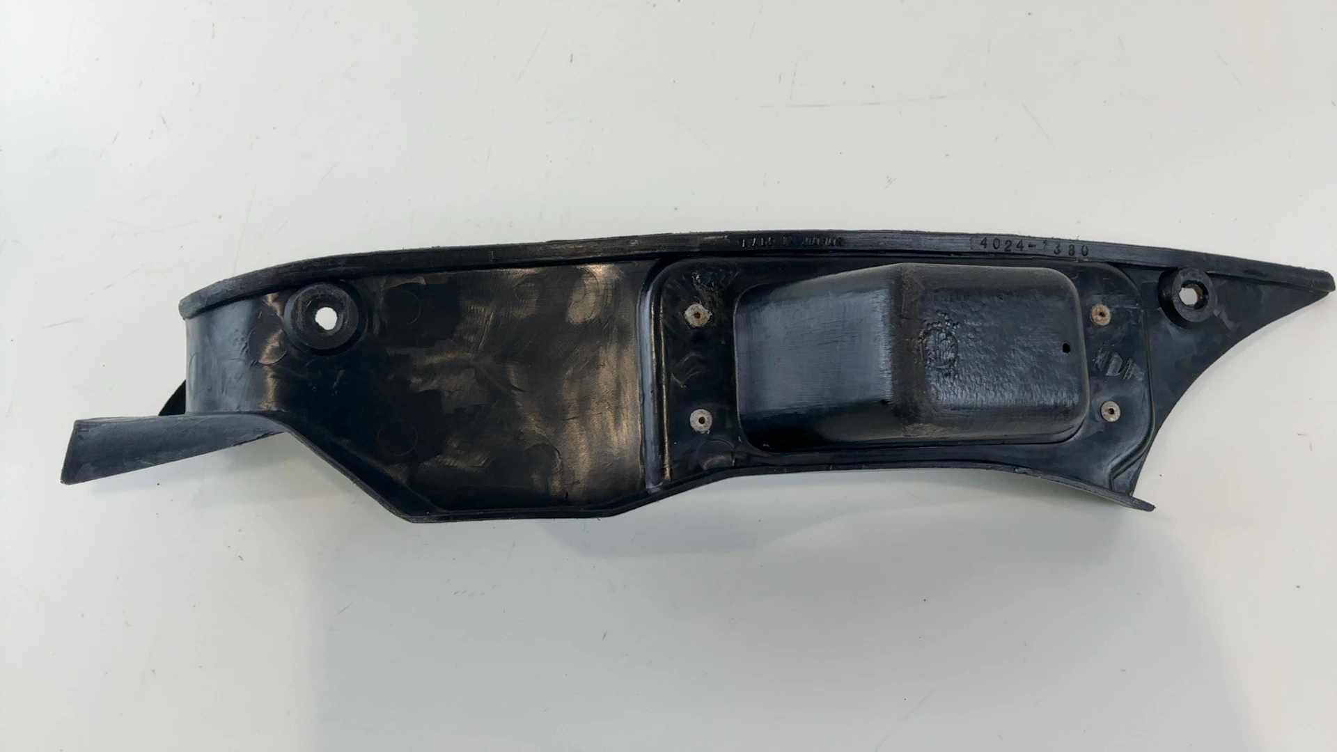 Kawasaki GPX750R ZX750F 750cc Left Inner Fairing Cover 1987-1990 OEM 14024-1380 - Image 2