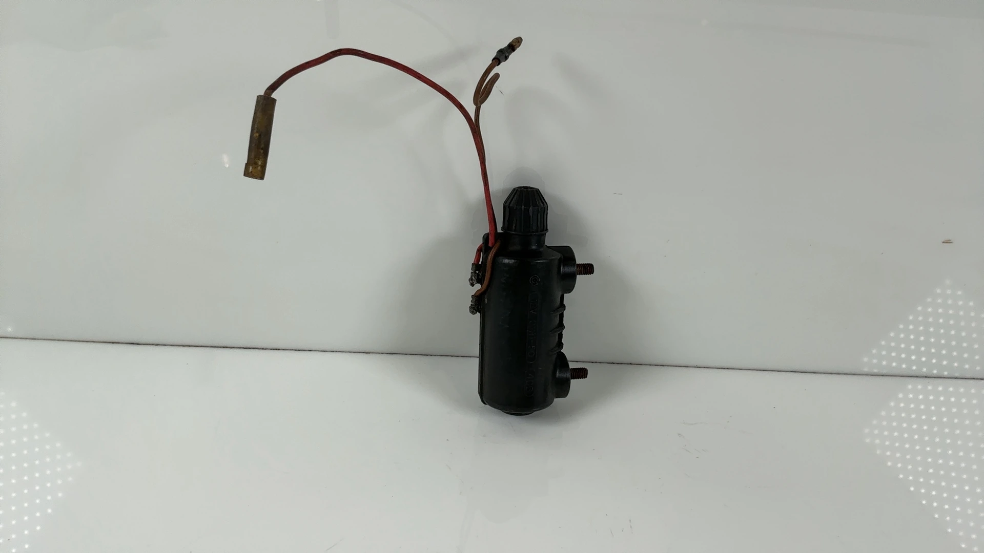 Yamaha RD350 RD 350 350CC Ignition Coil 1973-1975 OEM 254-82310-60