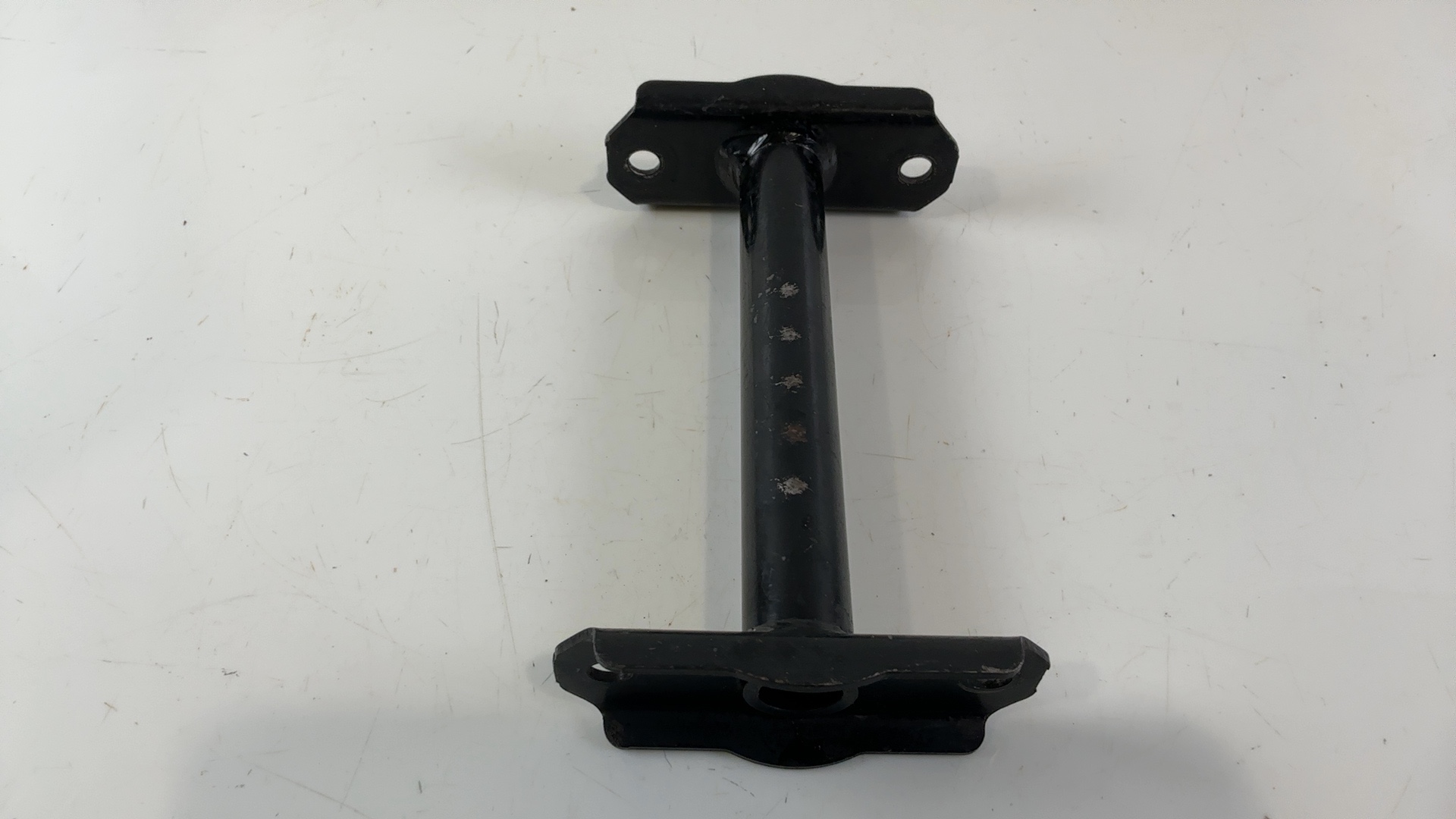 Peugeot Ludix 50 Engine Mount Link Bracket 2004 2017 OEM 749901