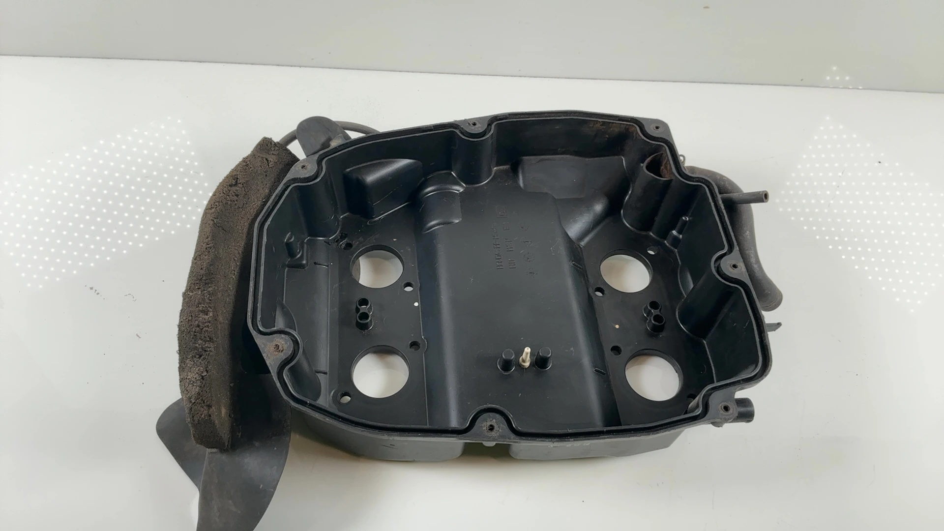Honda VFR800 VFR 800 CC Lower Air Filter Box Housing 2002-2009 OEM 17231-MCW-D00 - Image 7