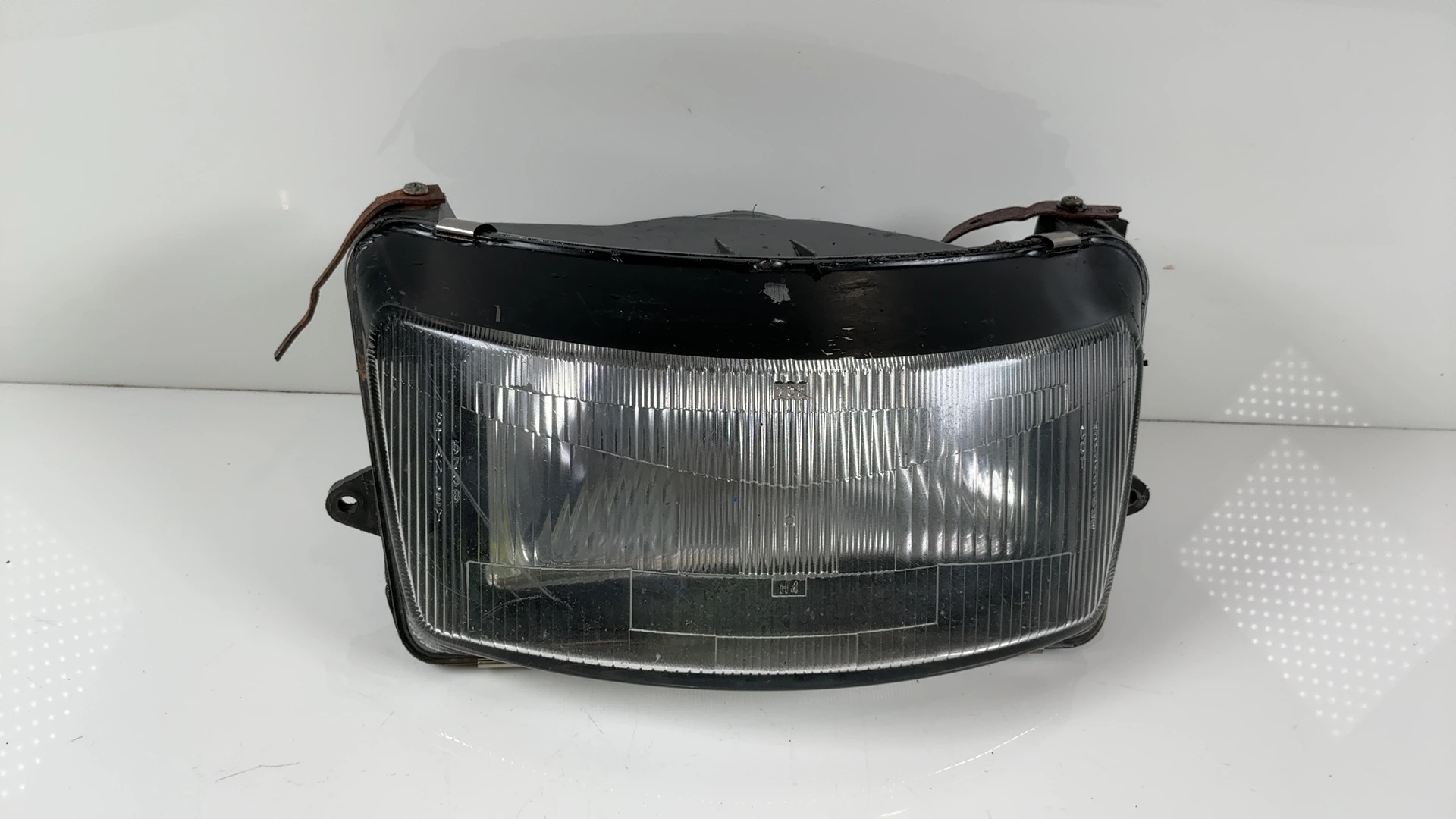 Kawasaki ZZR1100 ZX1100C 1100 CC Headlight 1990-1992 OEM 23007-1227 - Image 1