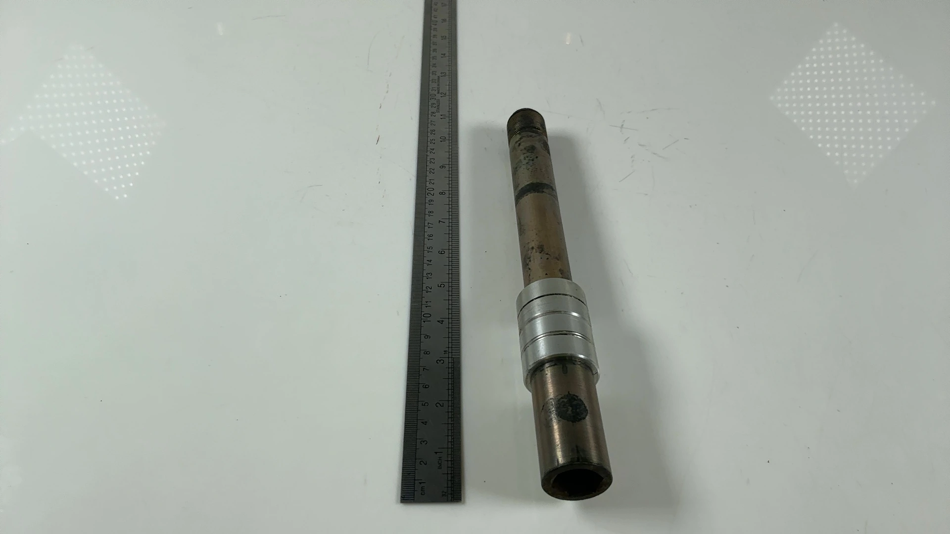 Triumph Sprint ST GT 1050 Front Wheel Axle Spindle 2005-2011 OEM T2001252 - Image 4