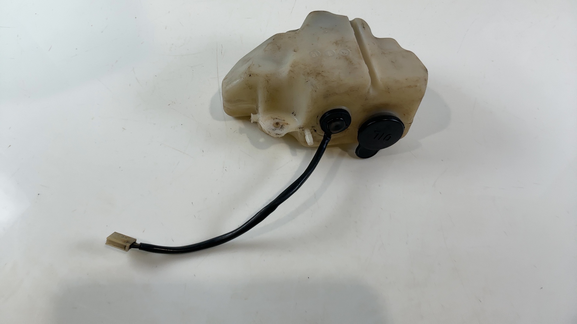 Yamaha RD125LC RD125 125 CC Oil Tank Reservoir 1982-1987 OEM 10W-21751-00 - Image 2