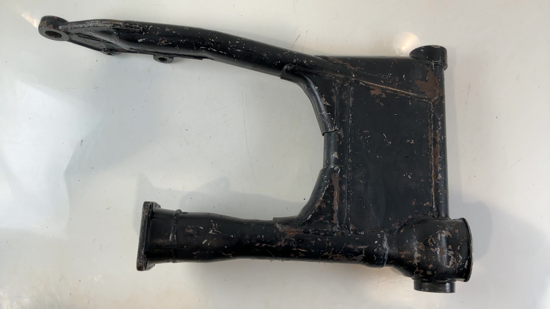 Kawasaki Eliminator ZL900 900 CC Rear Swingarm 1985 1986 OEM 33001-1244 - Image 2