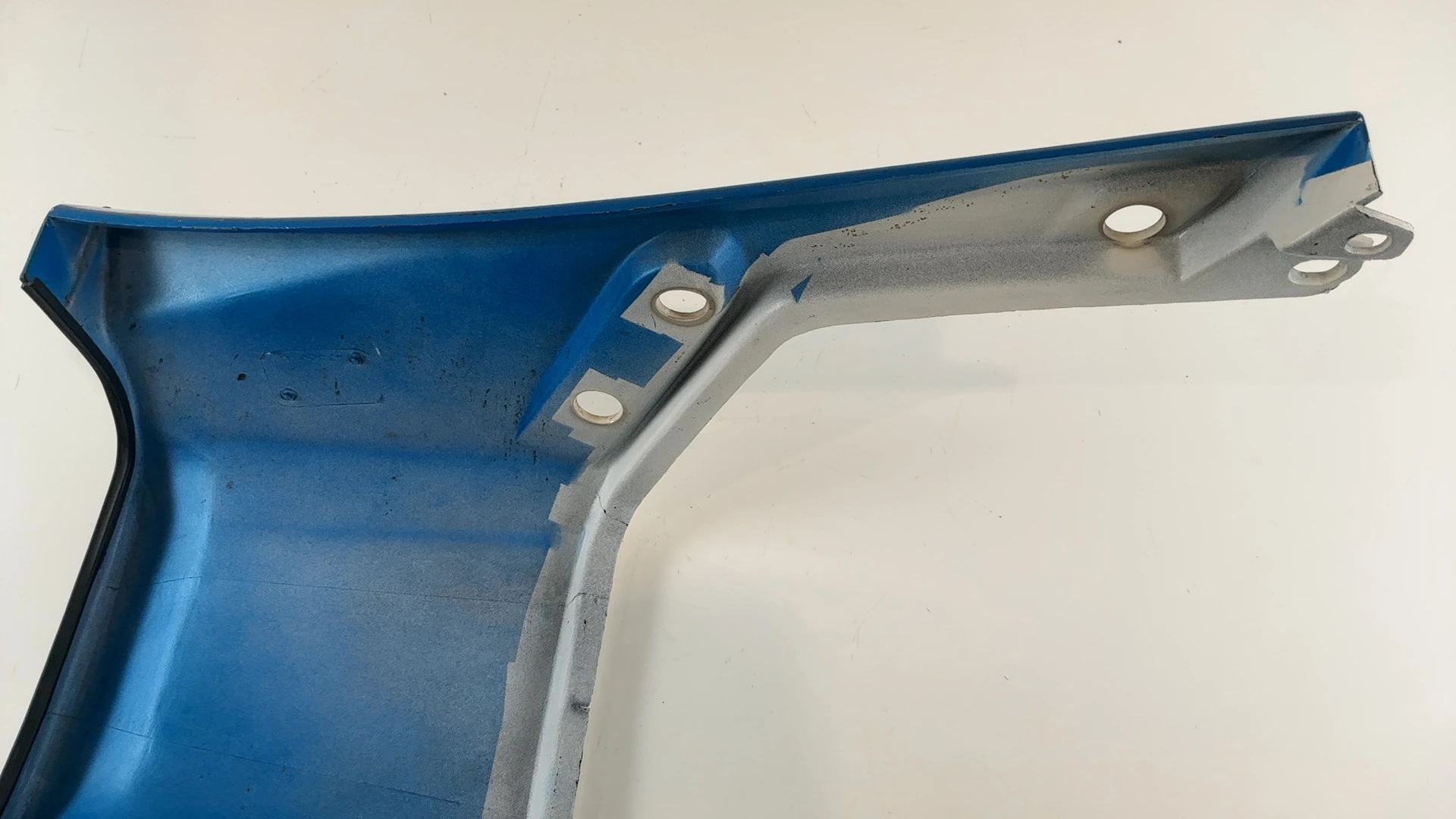 Suzuki GSX GS550ES 550cc Rear Seat Tail Fairing Cowl 1983-1987 OEM 45510-43470 - Image 8