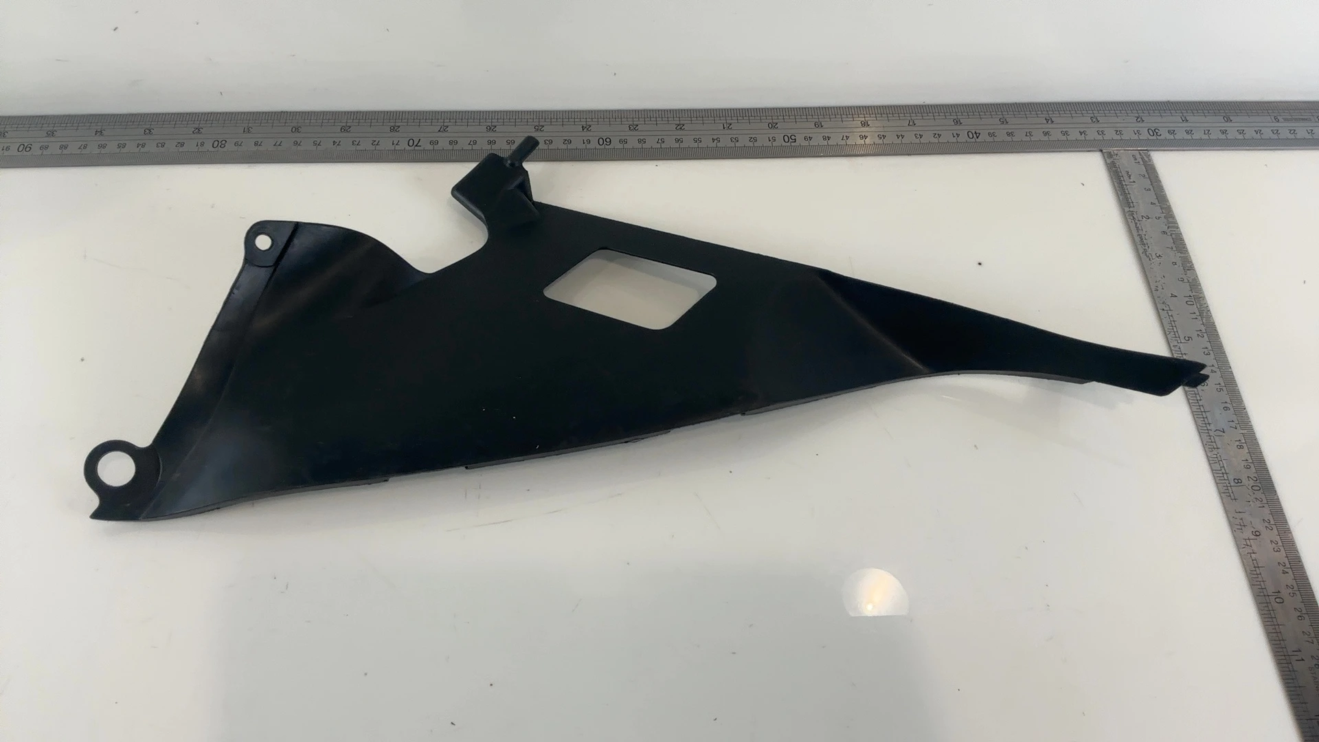 Suzuki GSXR 600 GSX-R600 600cc Right Inner Fairing Panel 2006-07 OEM 94461-01H0 - Image 3