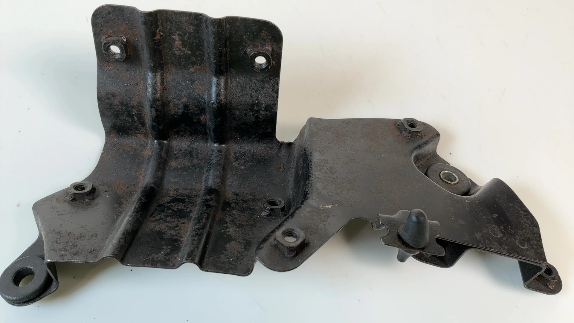 Suzuki GS700 GS700E 700cc Electrical Regulator Bracket 1985 1986 OEM 32870-31300 - Image 6