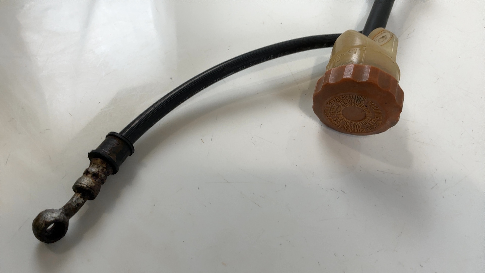Honda Interceptor VF750F Rear Brake Master Cylinder 1983-1985 OEM 43500-MB2-672 - Image 7