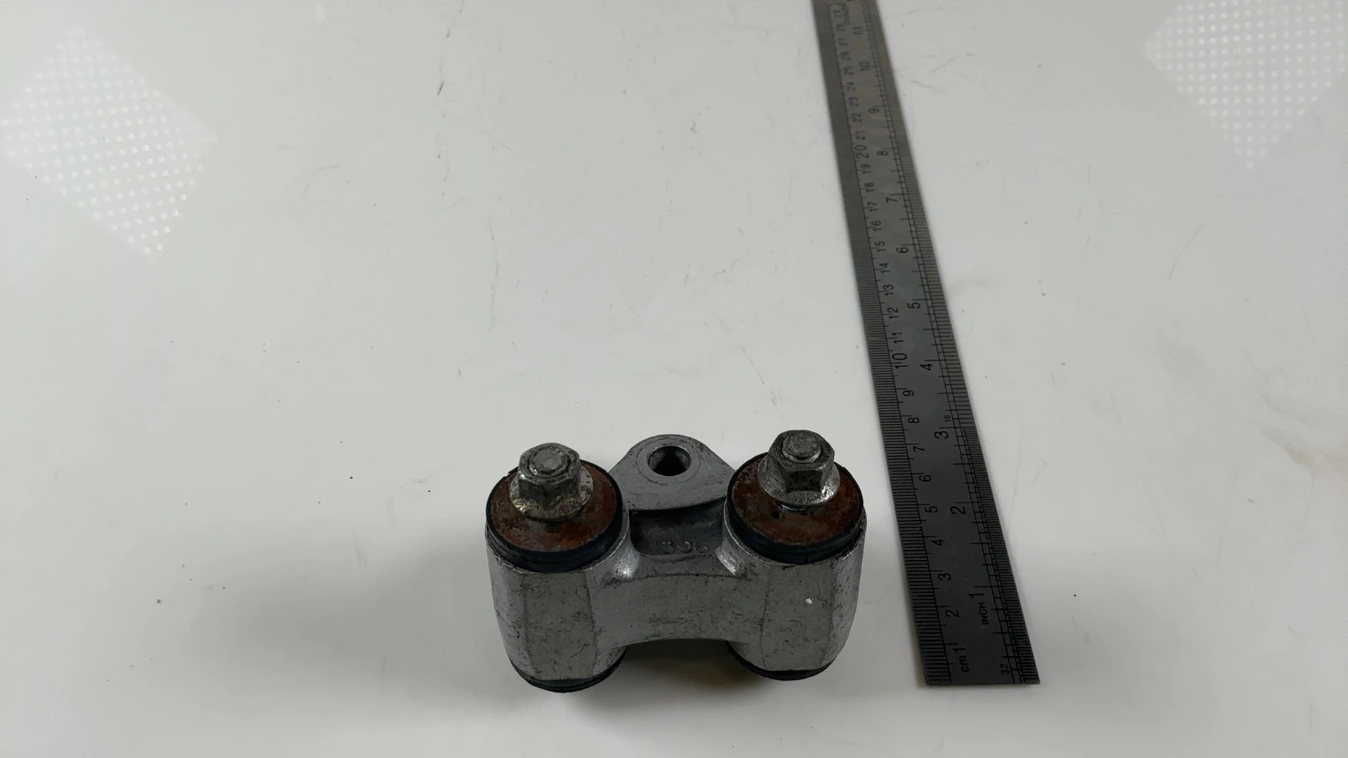 Kawasaki Ninja 1000R ZX1000A Front Left Engine Mount Bracket 1986-87 32029-1396 - Image 3