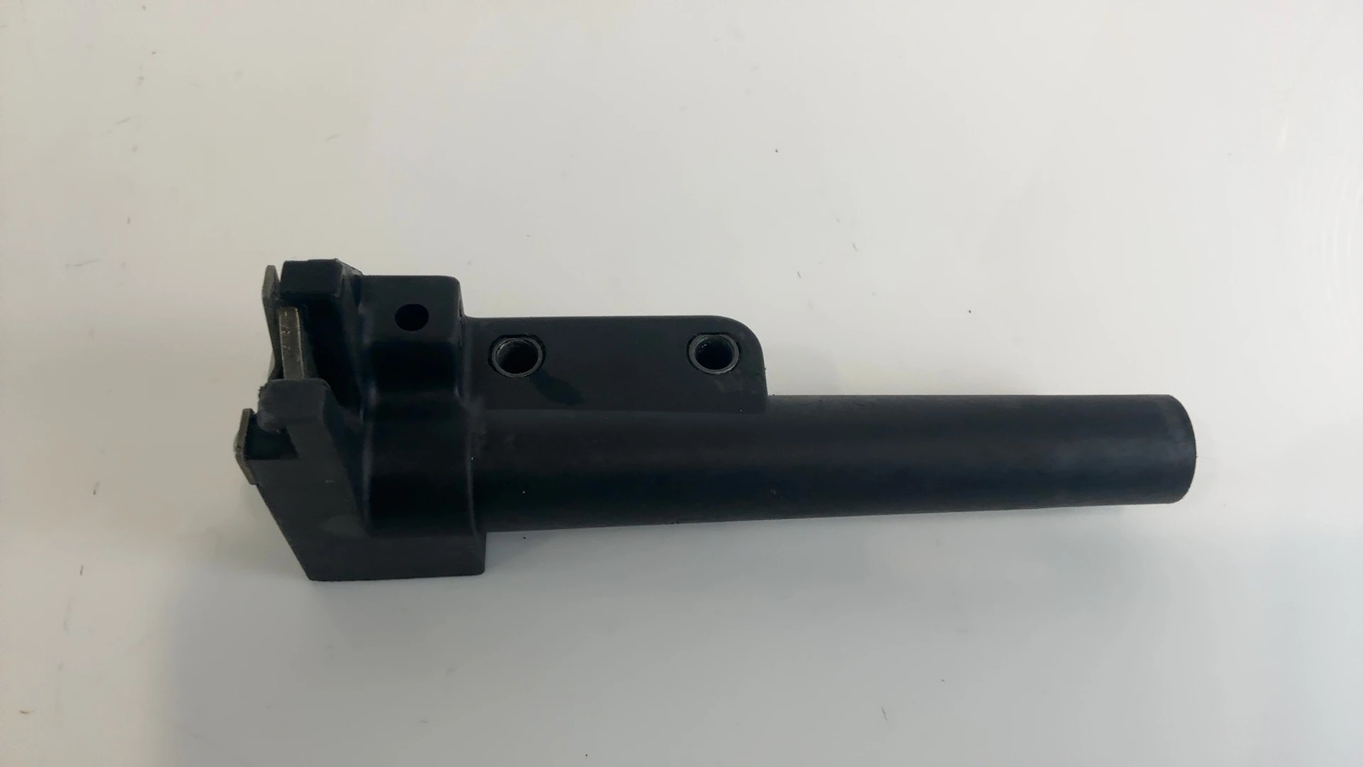 Aprilia SR 50 LC 49cc Ignition Switch Steering Lock Housing 1999-14 AP8224343 - Image 1