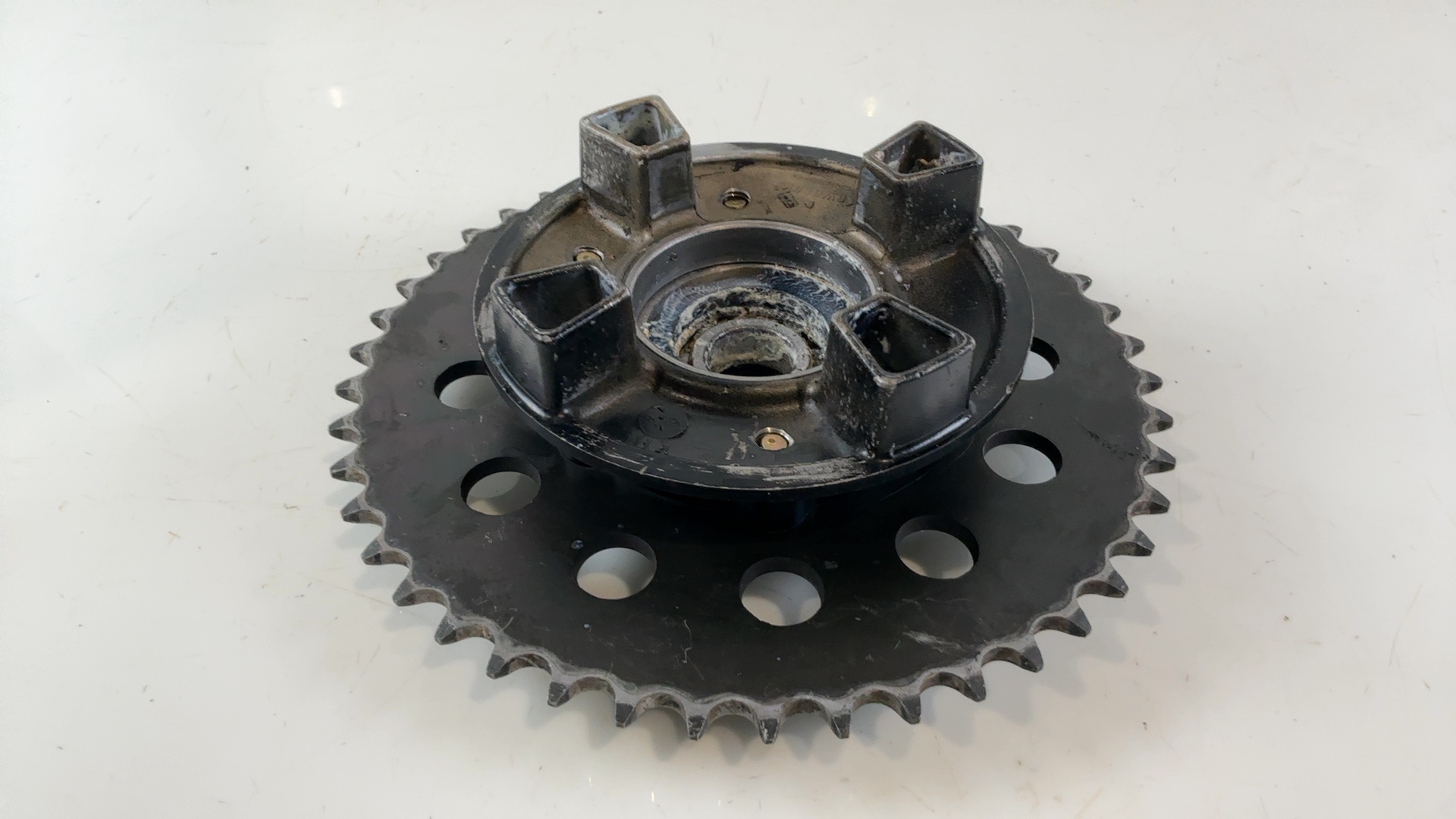 Kawasaki Ninja ZX-9R ZX900B 900cc Rear Sprocket Hub Carrier 1994 OEM 42033-1188 - Image 5