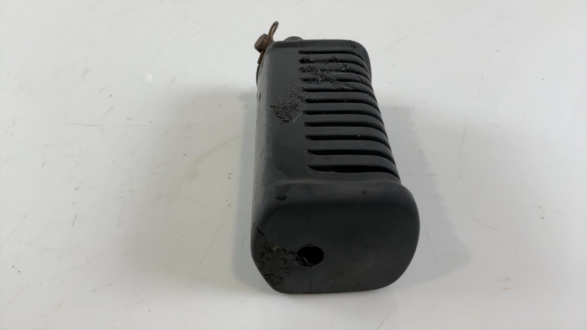 Kawasaki KZ1000 1000 CC Front Right Foot Rest 1979-1980 OEM 34028-012 - Image 4