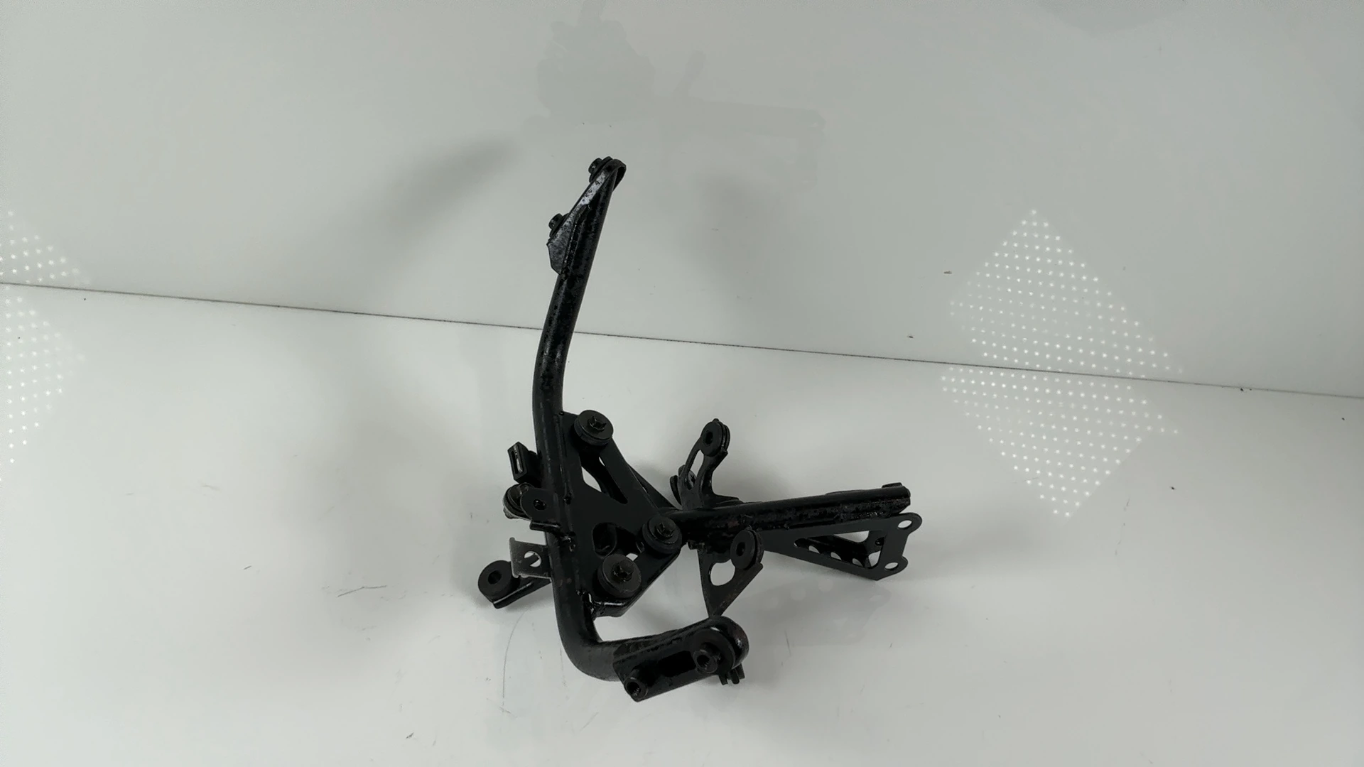 Honda CBR929RR 929cc Upper Fairing Headlight Clock Bracket 2000-01 64501-MCF-000 - Image 3