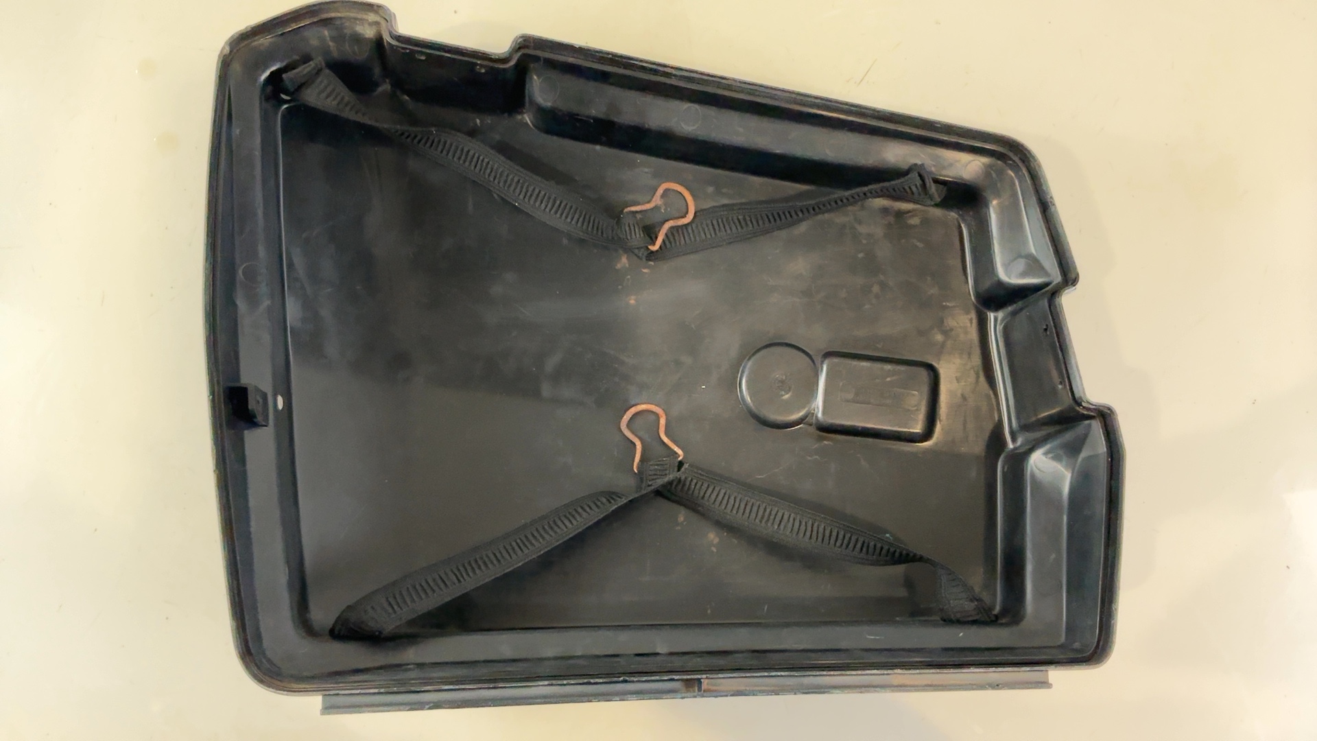 BMW K100 Touring 1000CC Luggage Right Case Cover Lid 1986-1991 OEM 46542300424 - Image 2