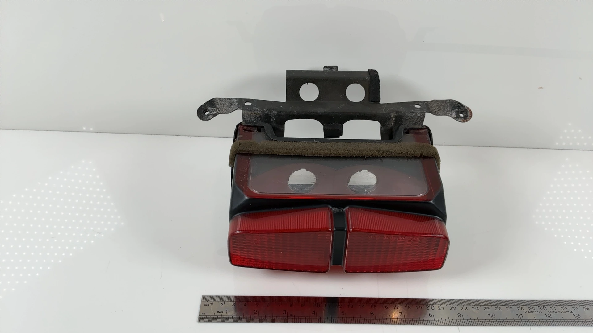 Yamaha FZS600 Fazer 600 Tail Light 1998-2003 OEM 5RT-84710-00-00 - Image 9