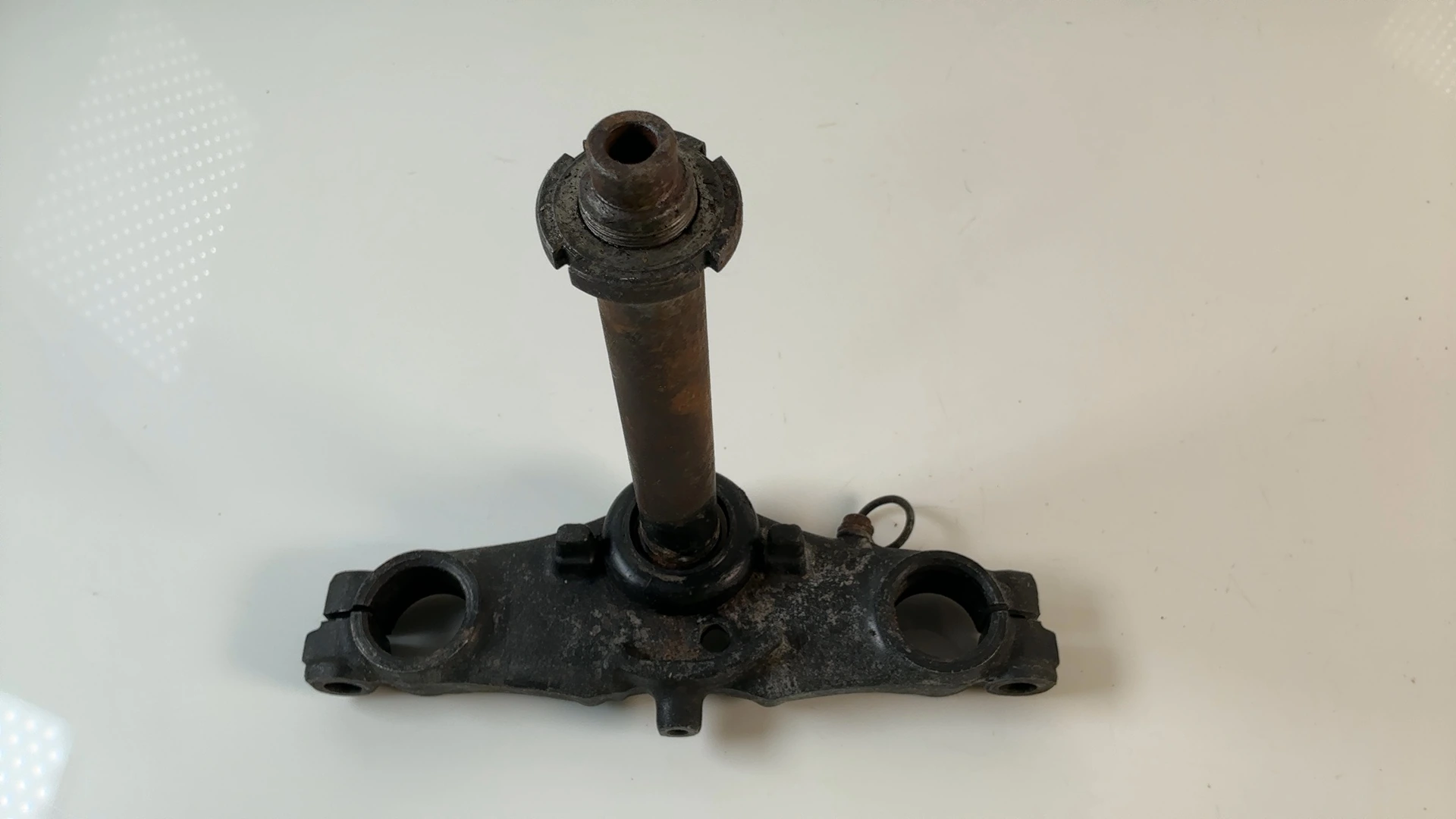 Suzuki TS100 TS100ER 100 Enduro Lower Triple Tree Stem 1980 1981 OEM 51410-48530