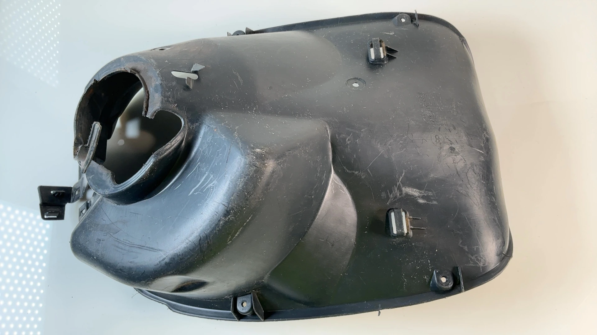 Peugeot Speedfight 2 50cc Front Inner Mudguard Fairing 2004 2005 OEM 739343