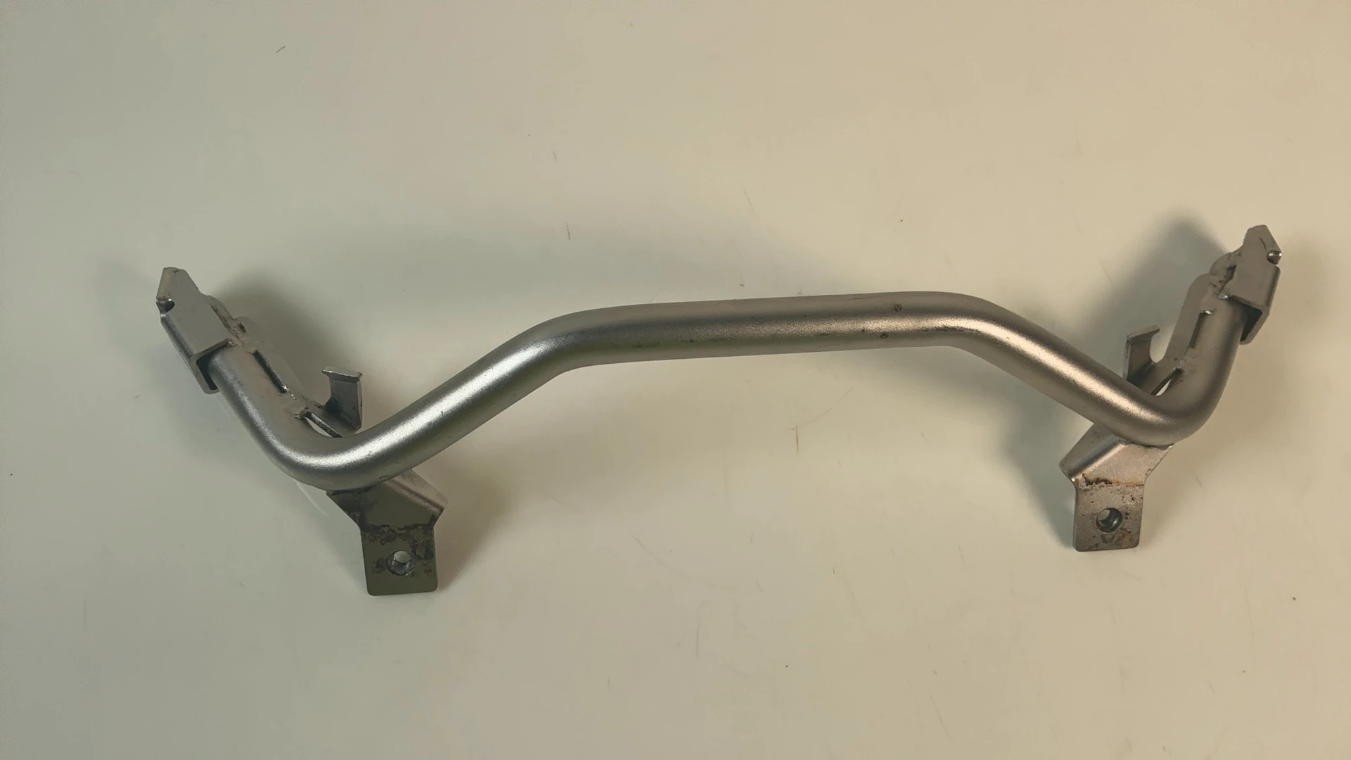 BMW R1200RT R900RT 1200CC Rear Safety Bar Center Bracket 2005-13 OEM 46547693197 - Image 2