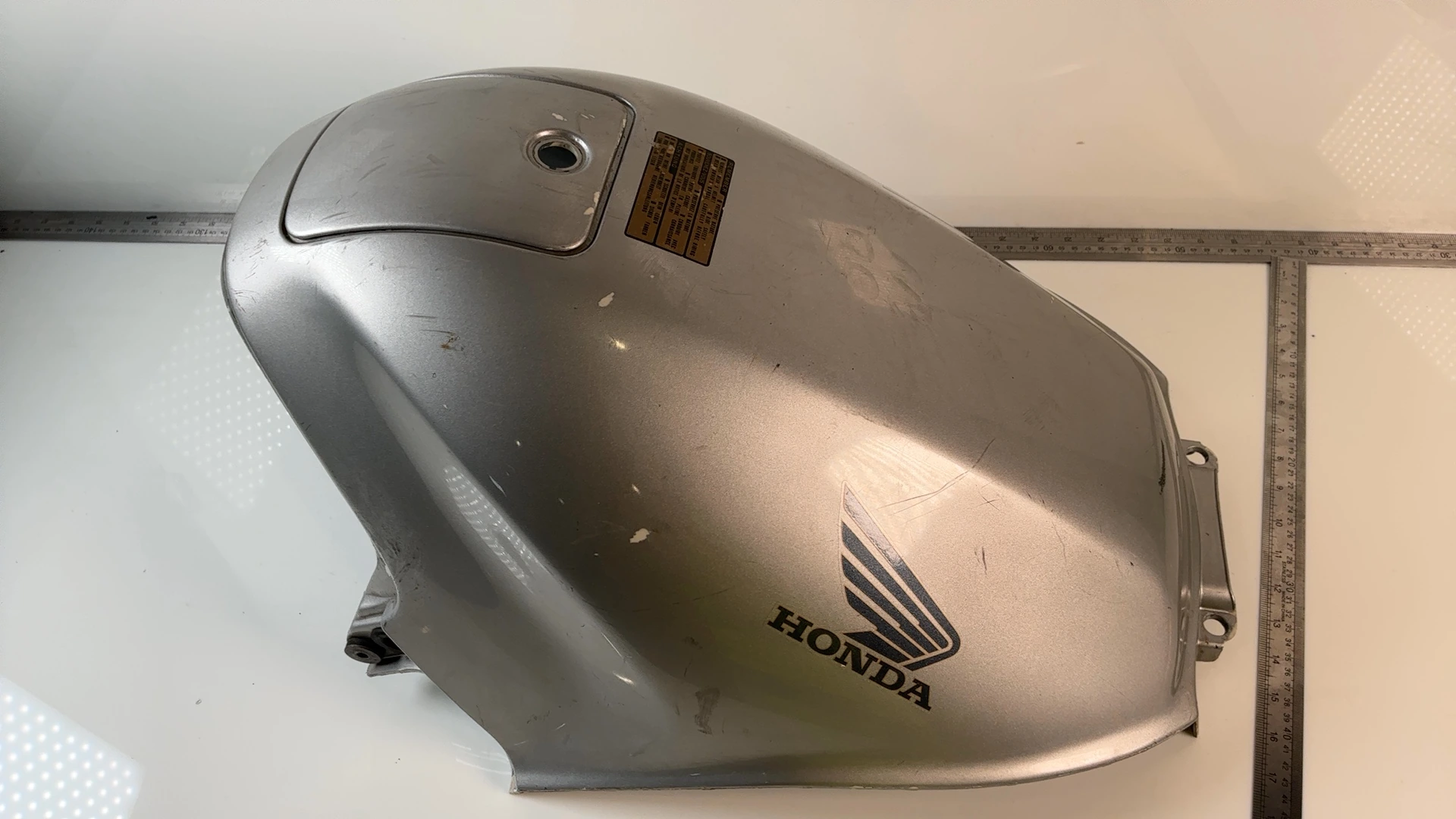Honda ST1100 Pan European 1100cc Tank Cover Shelter 1990-2002 OEM 83150-MT3-0100 - Image 3