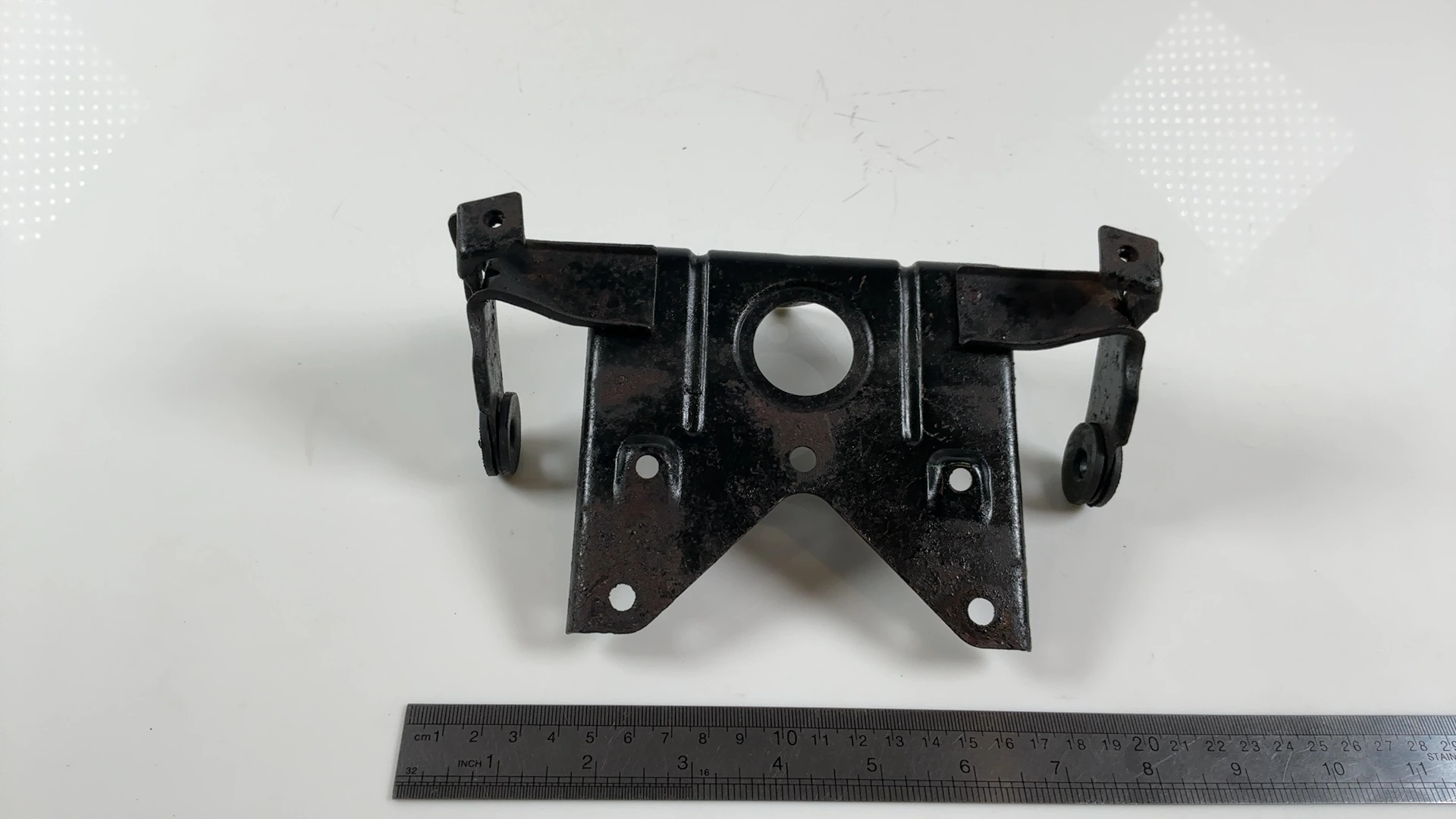 Suzuki Katana GSX600F 600 Tail Light Mount Tray Bracket 1991-1993 63460-19C01 - Image 5