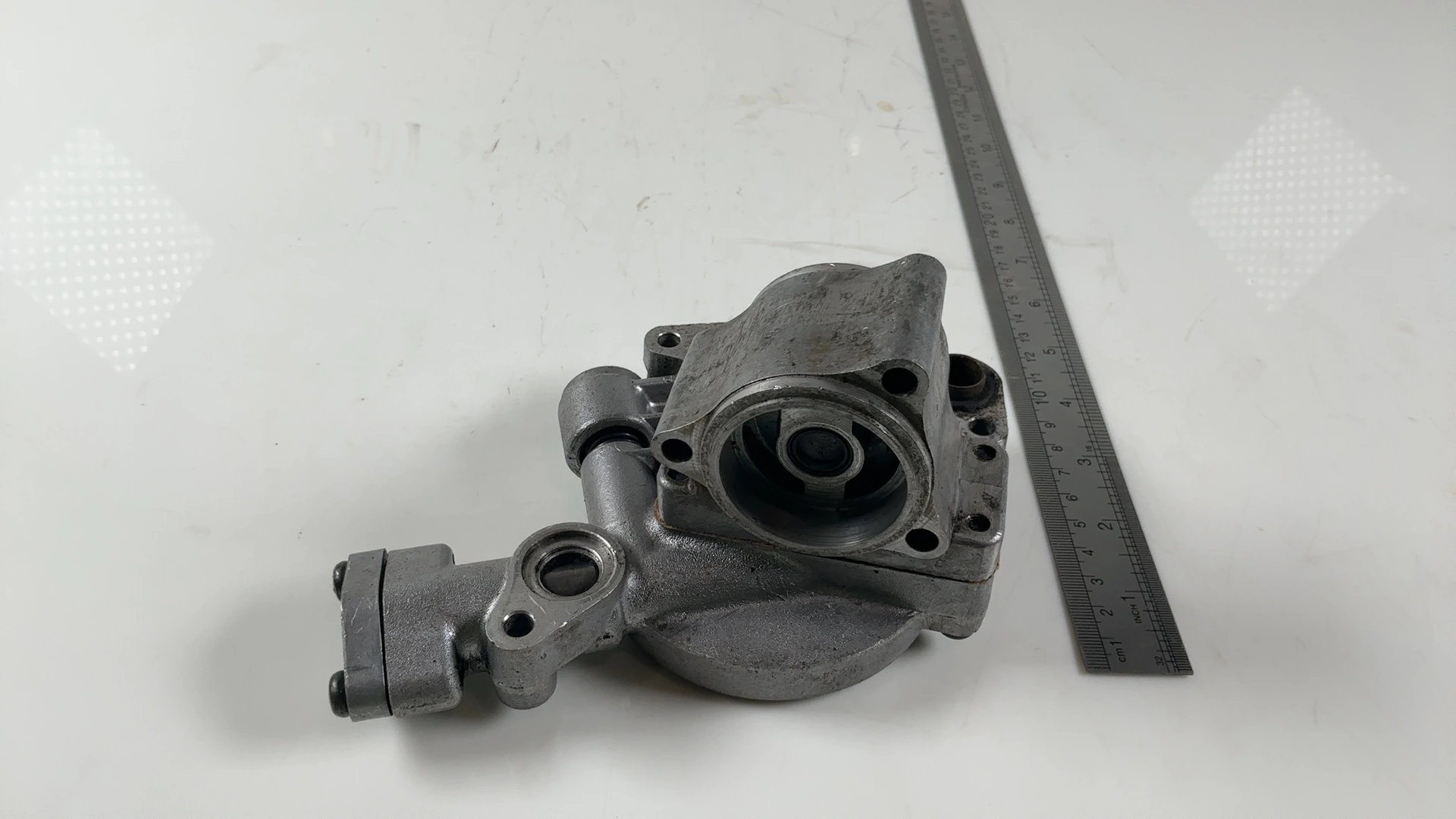 Honda CB750 Four CB750K 750cc Engine Oil Pump 1969-1976 OEM 15100-300-020 - Image 3
