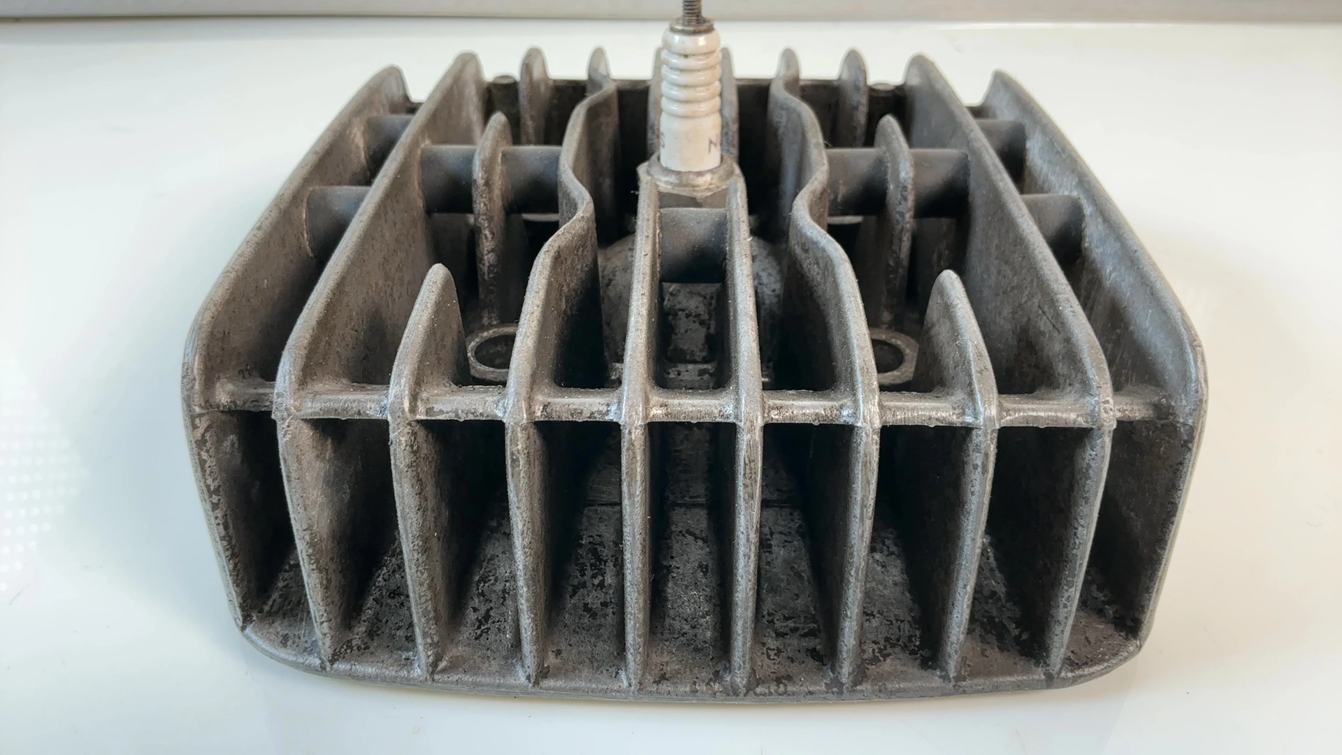 Kawasaki KH125 KH 125 125cc Cylinder Head 1975-1998 OEM 11001-1099 - Image 3